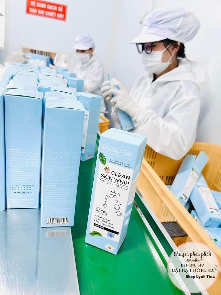 Sửa Rửa Mặt trắng da Behome Spa, Đầu cọ silicon mềm