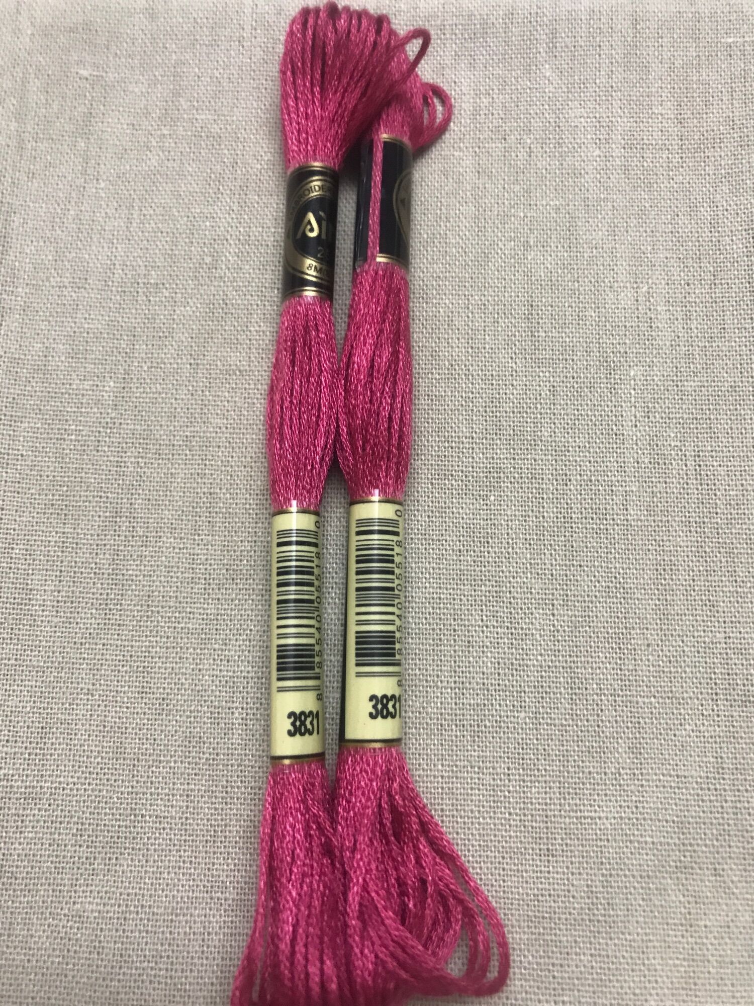 Chỉ Airo lẻ (2 tép/ 6k)
