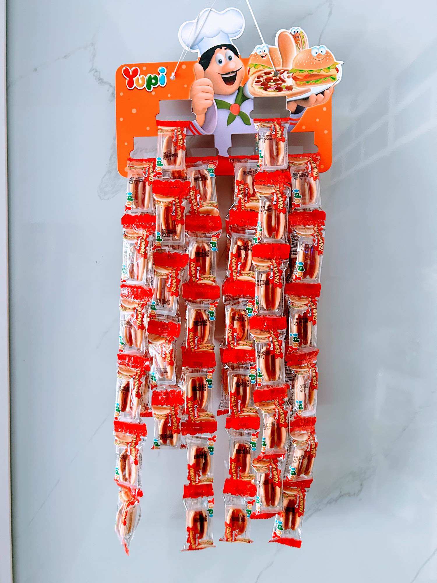 kẹo dẻo Yupy Fankfurter Indonesia Vĩ 60 Pcs