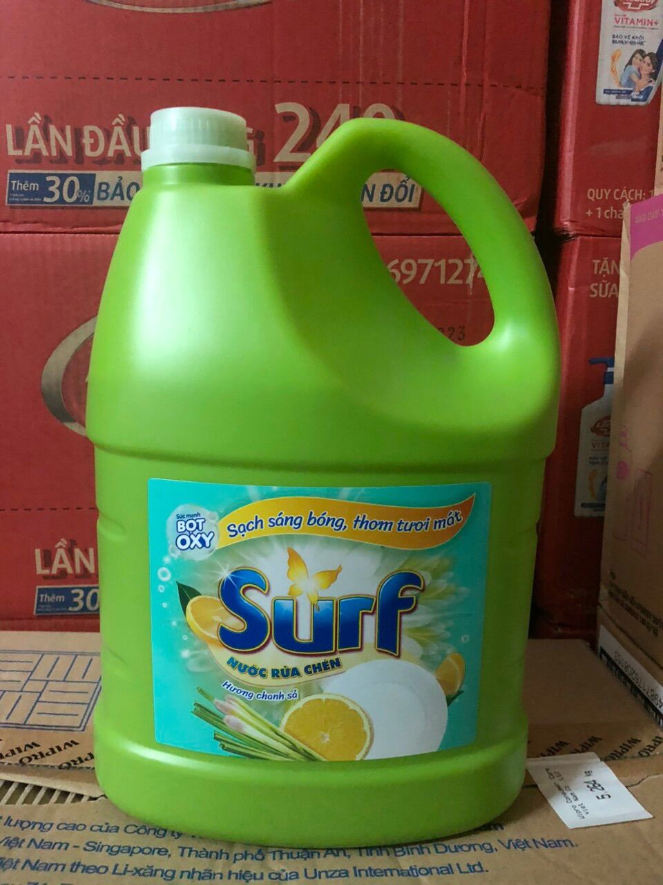 Nước Rửa Chén Surf Chanh Xả / tắc 3.8Kg