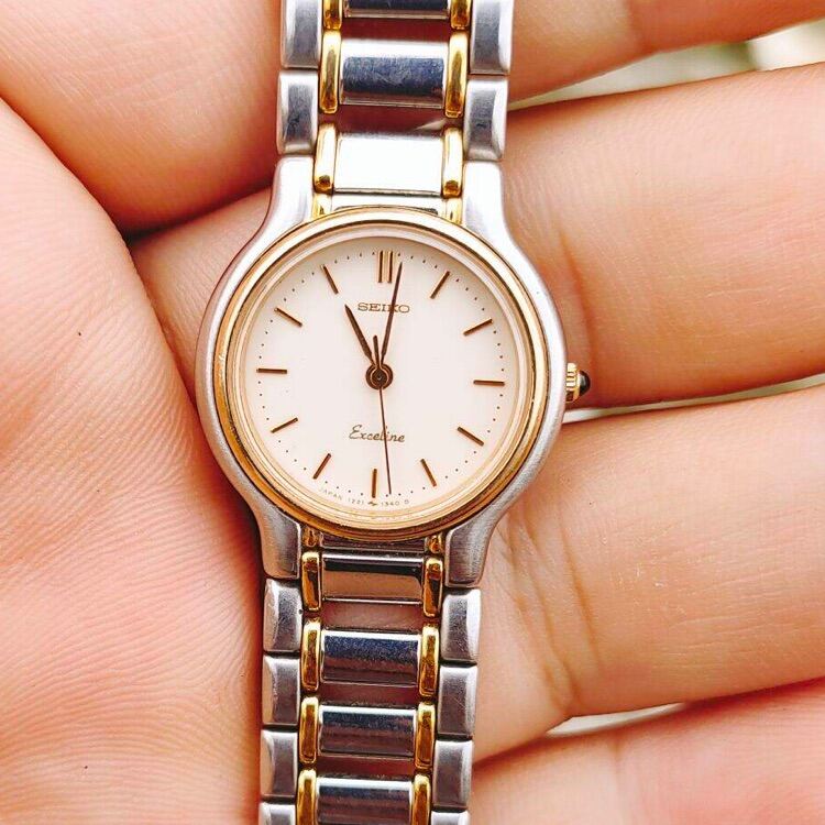 Đồng hồ Seiko nữ, dây đờ mi, size mặt 22-24mm,, hình thức đẹp 98% thumbnail