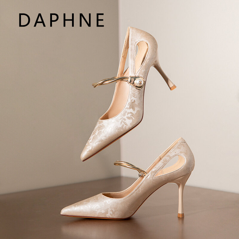 Daphne 2026 Elegant French Style Pointed Toe Satin Surface Single Shoes Women's Fashionable Thin Heel Slip-On Casual Footwear Giá 1,932,000 Đồng*Miễn phí vận chuyển