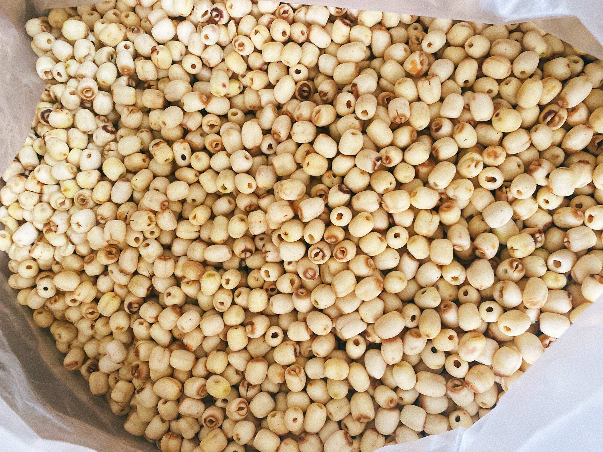 500Gr Hạt sen sấy mộc ăn liền (không đường, không dầu)