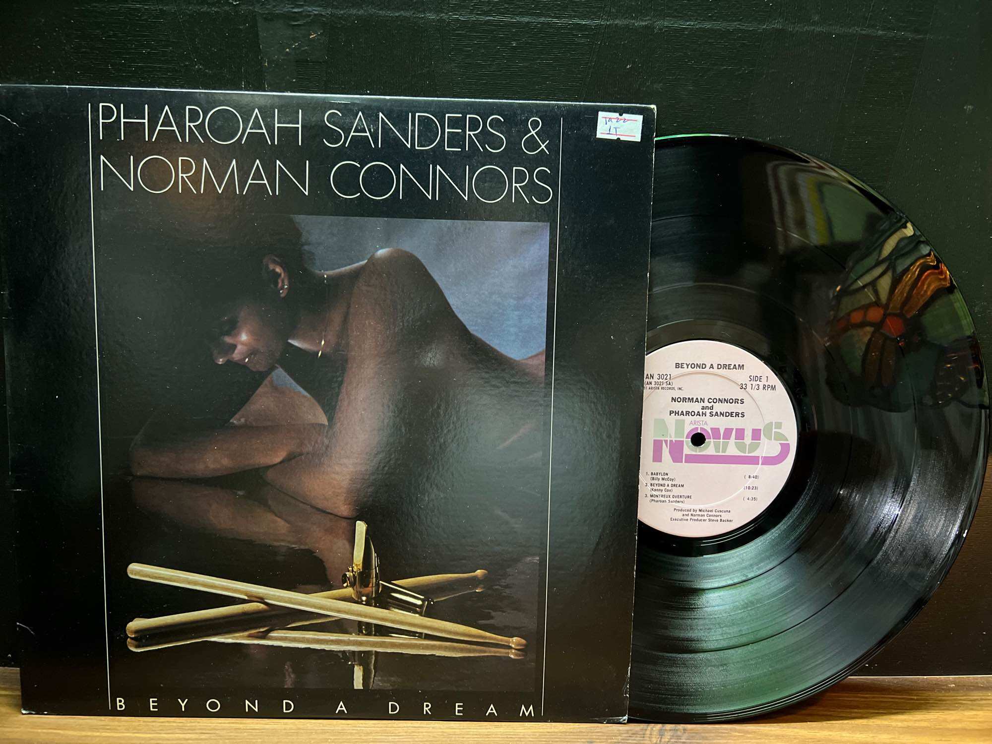 Đĩa than vinyl nhạc jazz: của Pharoah Sanders và Norman Connors Album :"Beyond A Dream"