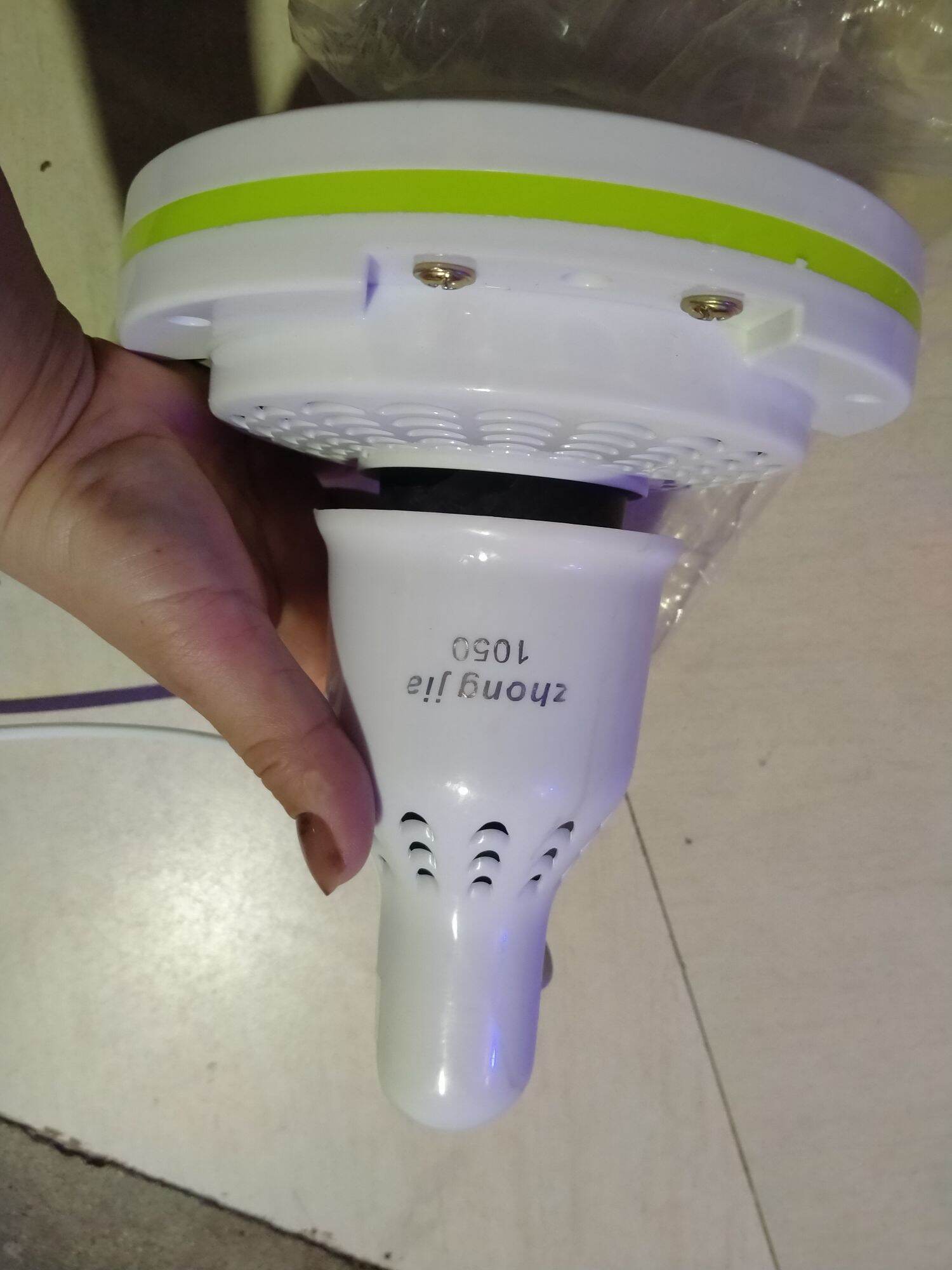 Quạt trần mini 3 cánh 1050 hàng được tét 100%