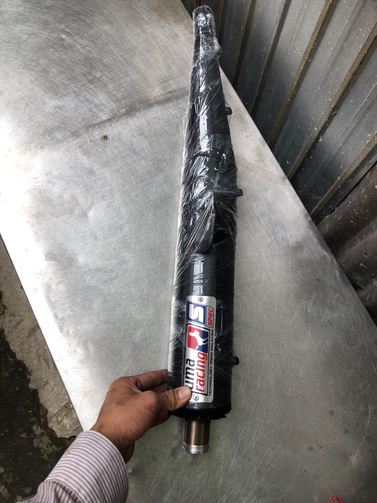 Pô uma Sirius rc kem tieu 38 có cổ pô