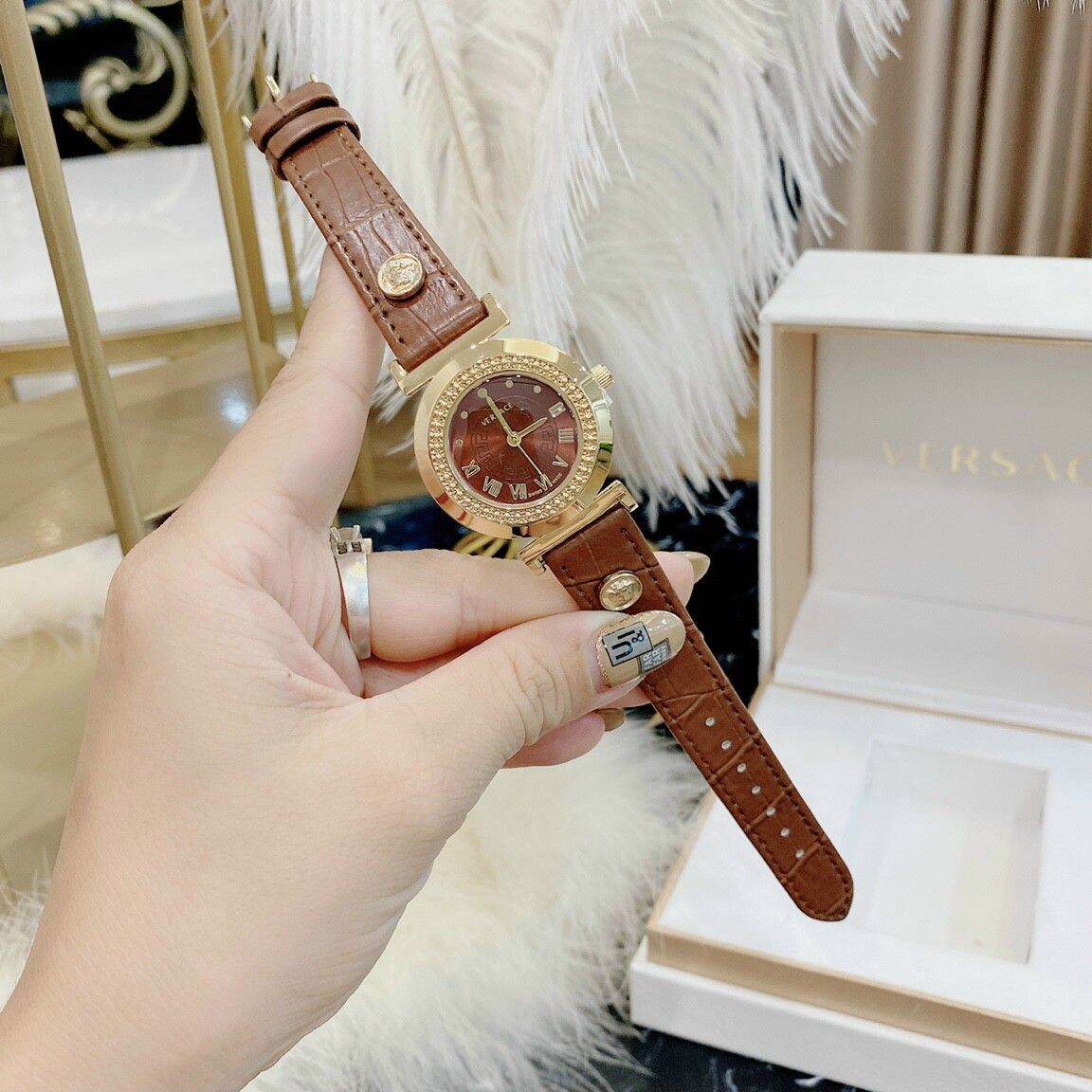 Đồng Hồ VC dây da cao cấp