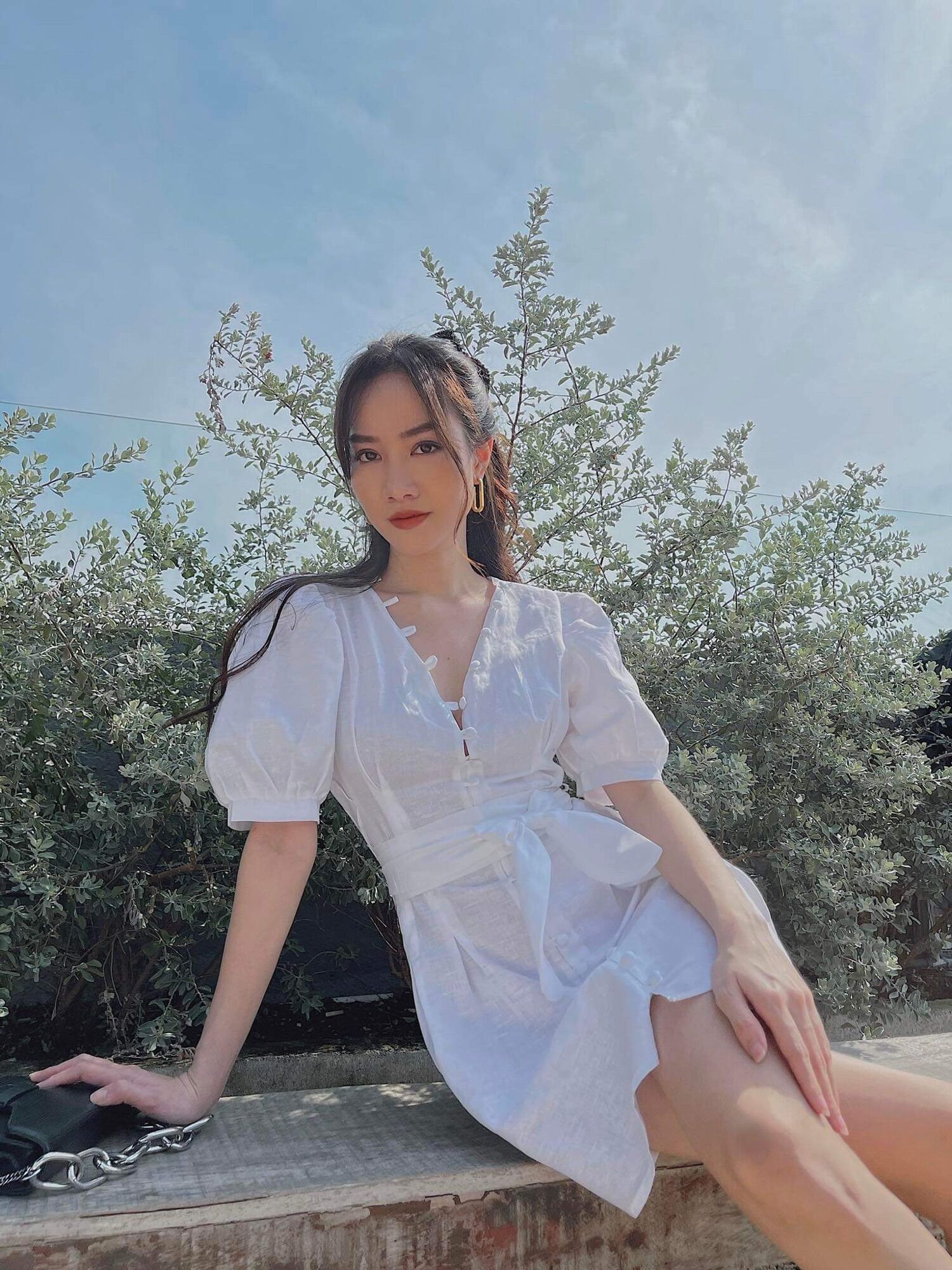 Đầm tay phồng 19 nút - D177