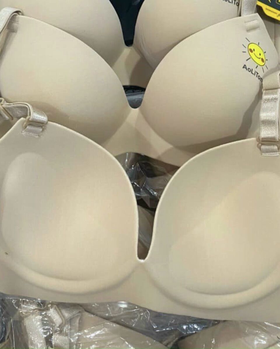 Áo ngực đúc su mát cười