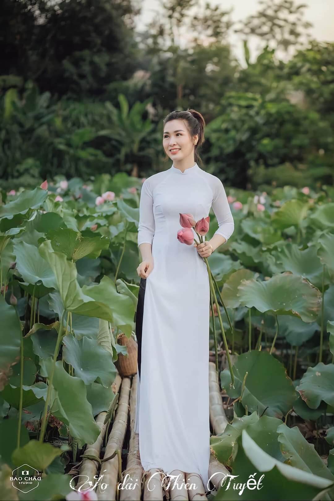 BỘ ÁO DÀI TRẮNG HỌC SINH 2 TÀ LỤA MỸ CAO CẤP