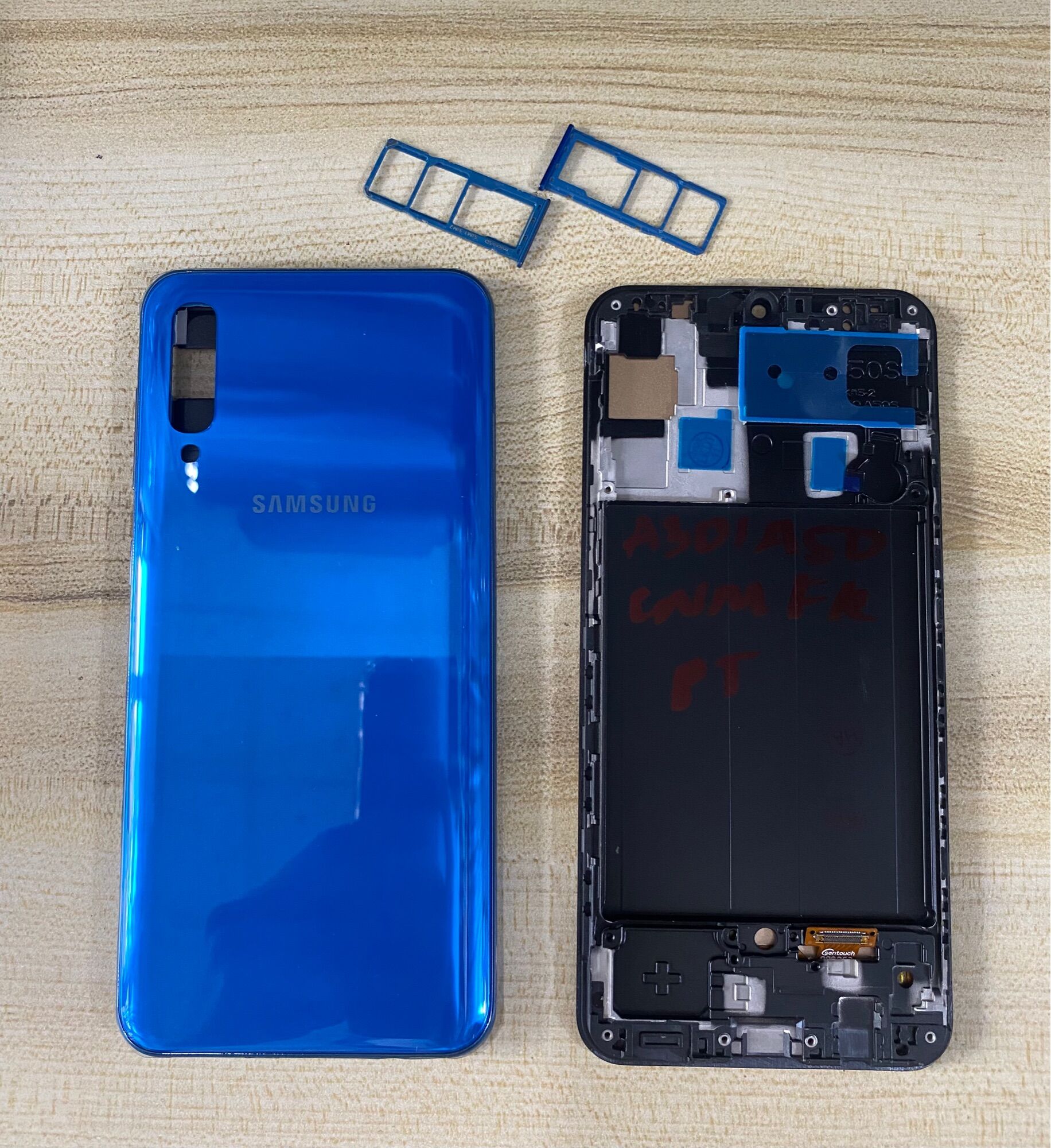 Combo bộ vỏ + màn hình samsung a50 q-led hàng cao cấp kèm khay sim.