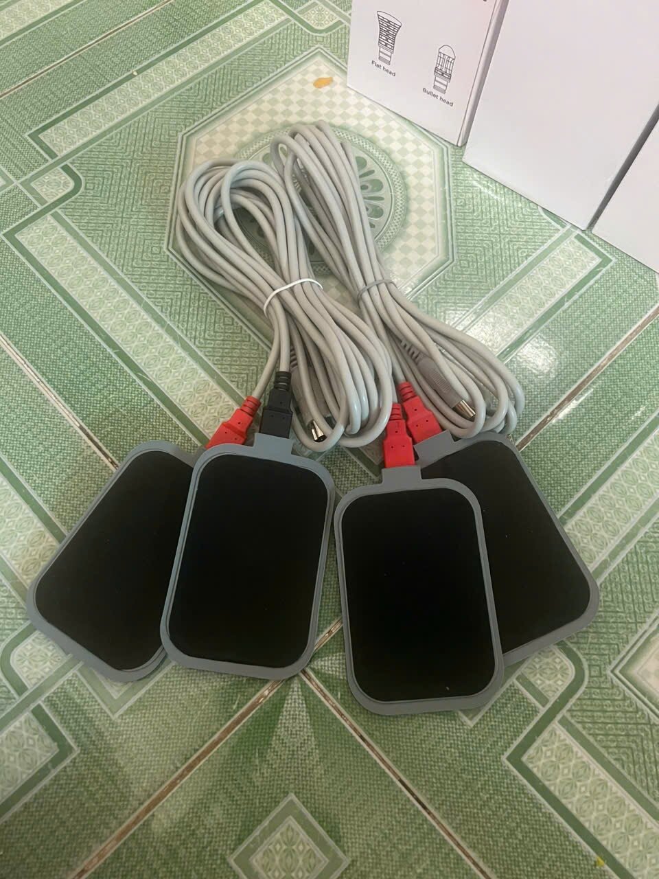 1 dây 2 miếng xung máy điện xung 10 cổng và máy dds