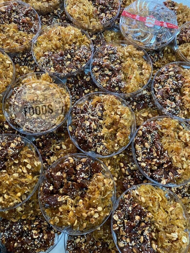 Mứt ngào Miền Tây 500g (Chuối ngào mix gừng sợi dẻo)