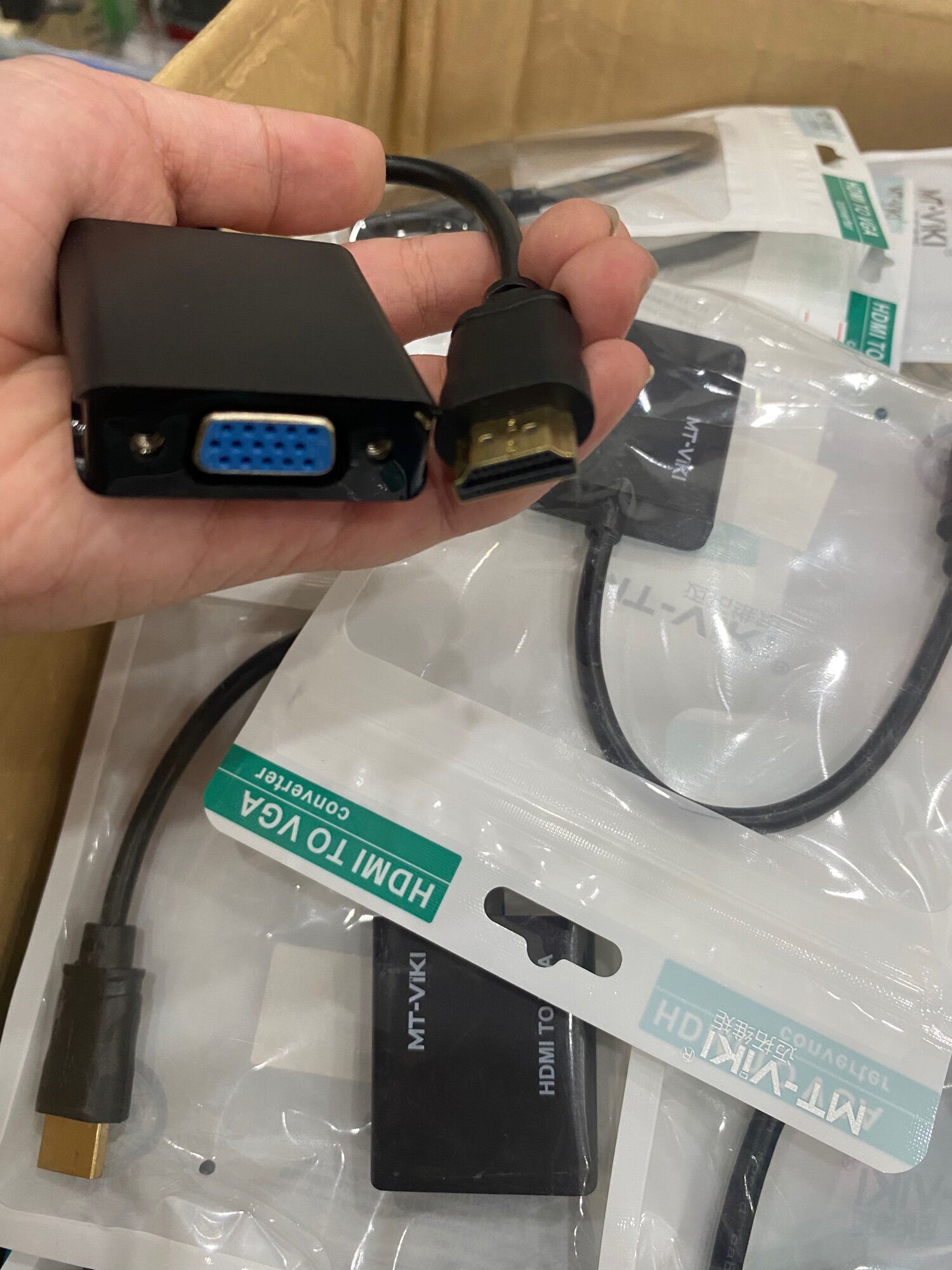 Cáp chuyển đổi Hdmi to Vga