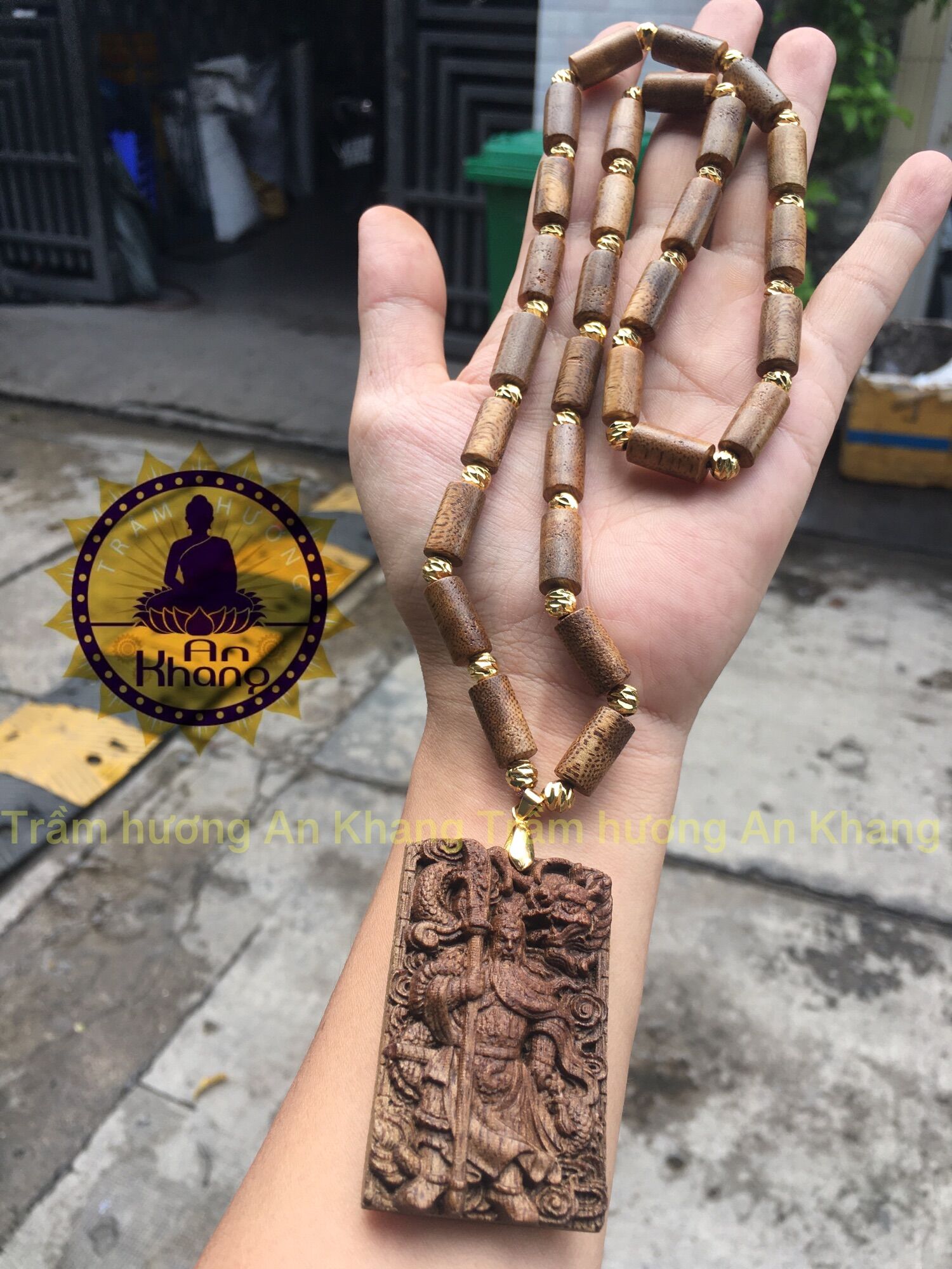 Dây chuyền trầm hương tốc tự nhiên