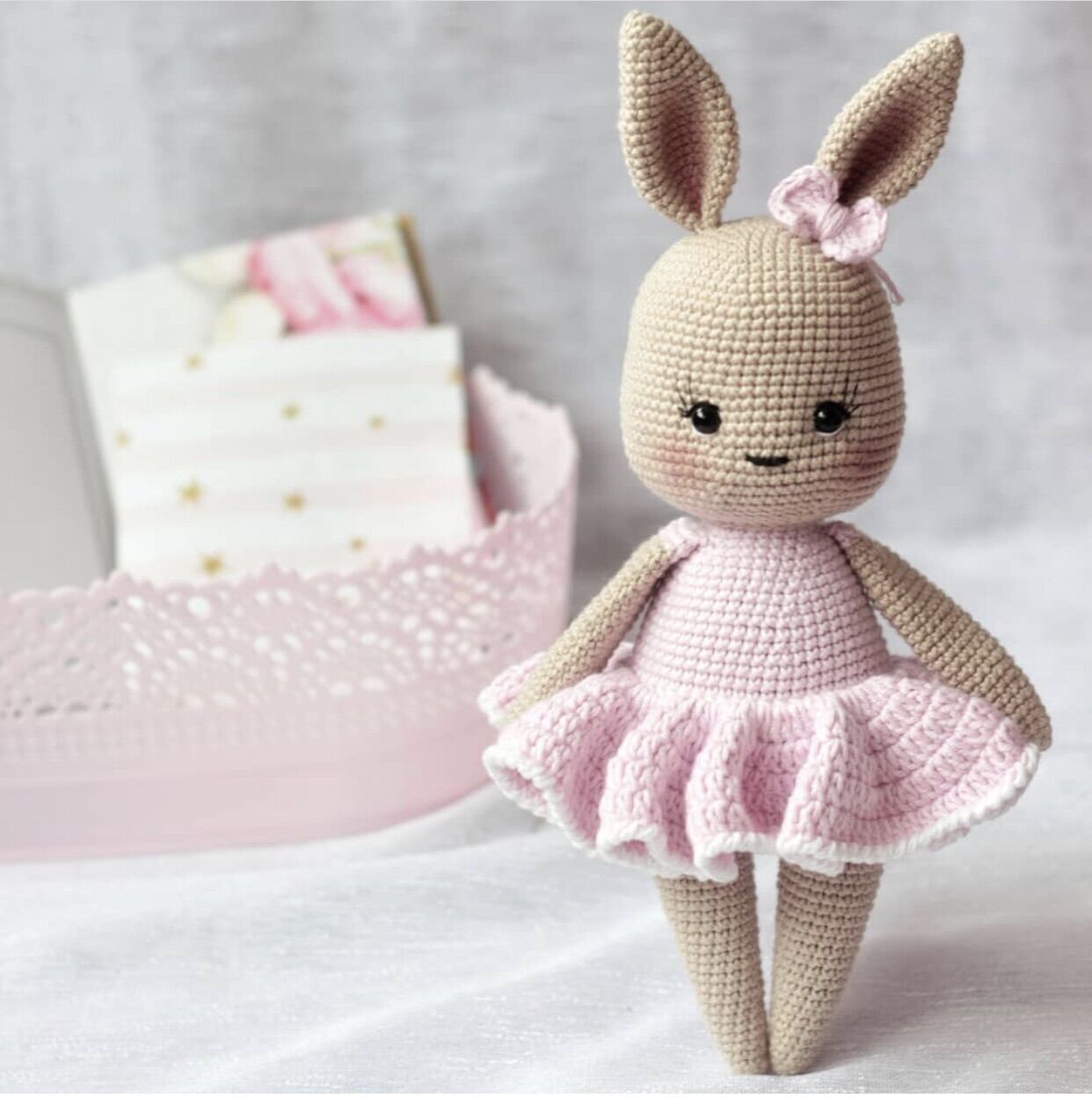 Thú bông móc len handmade - Thỏ ba lê xinh đẹp