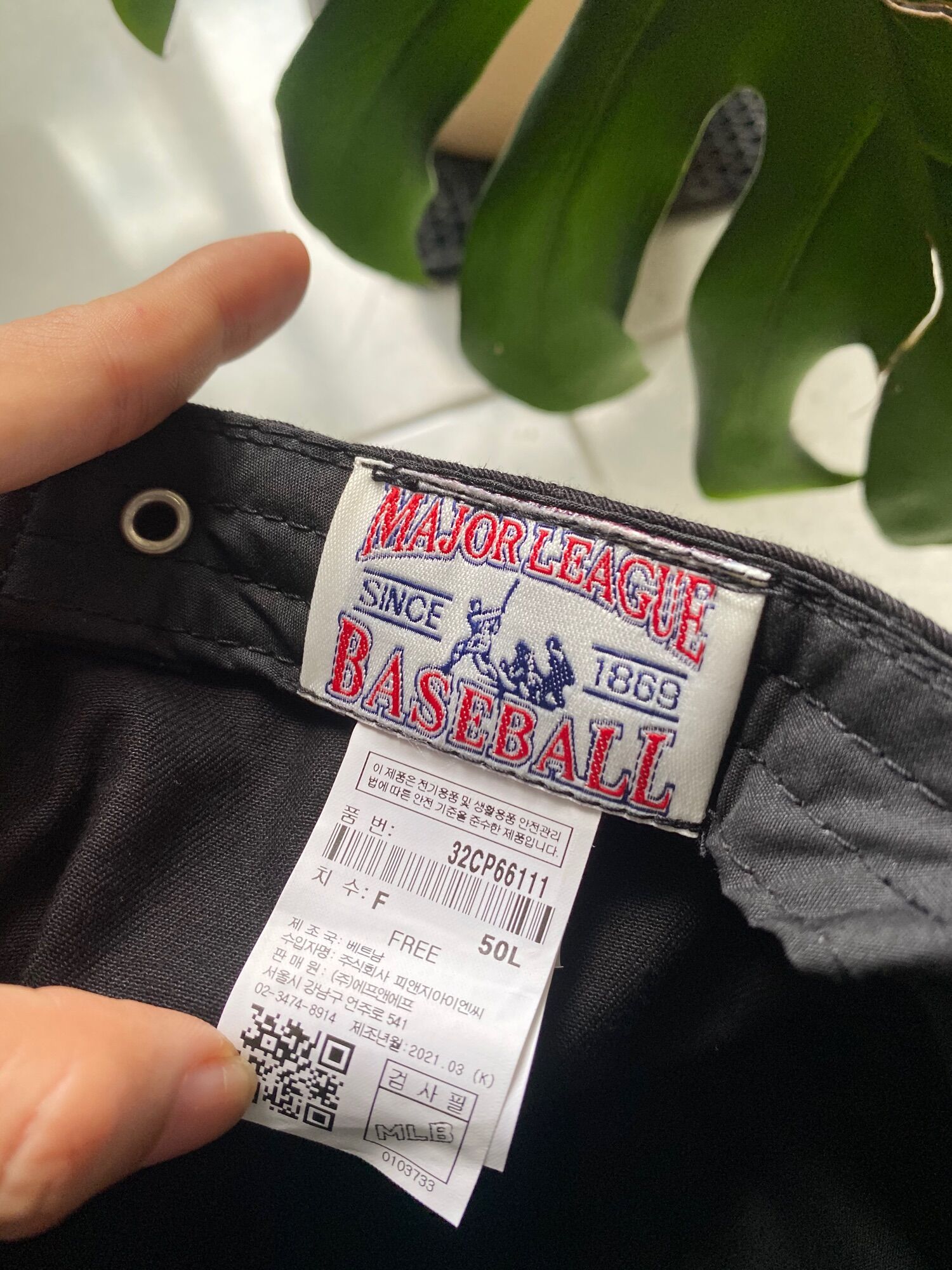 [Chính hãng authentic]Nón NY M.L.B màu đen lưỡi trai