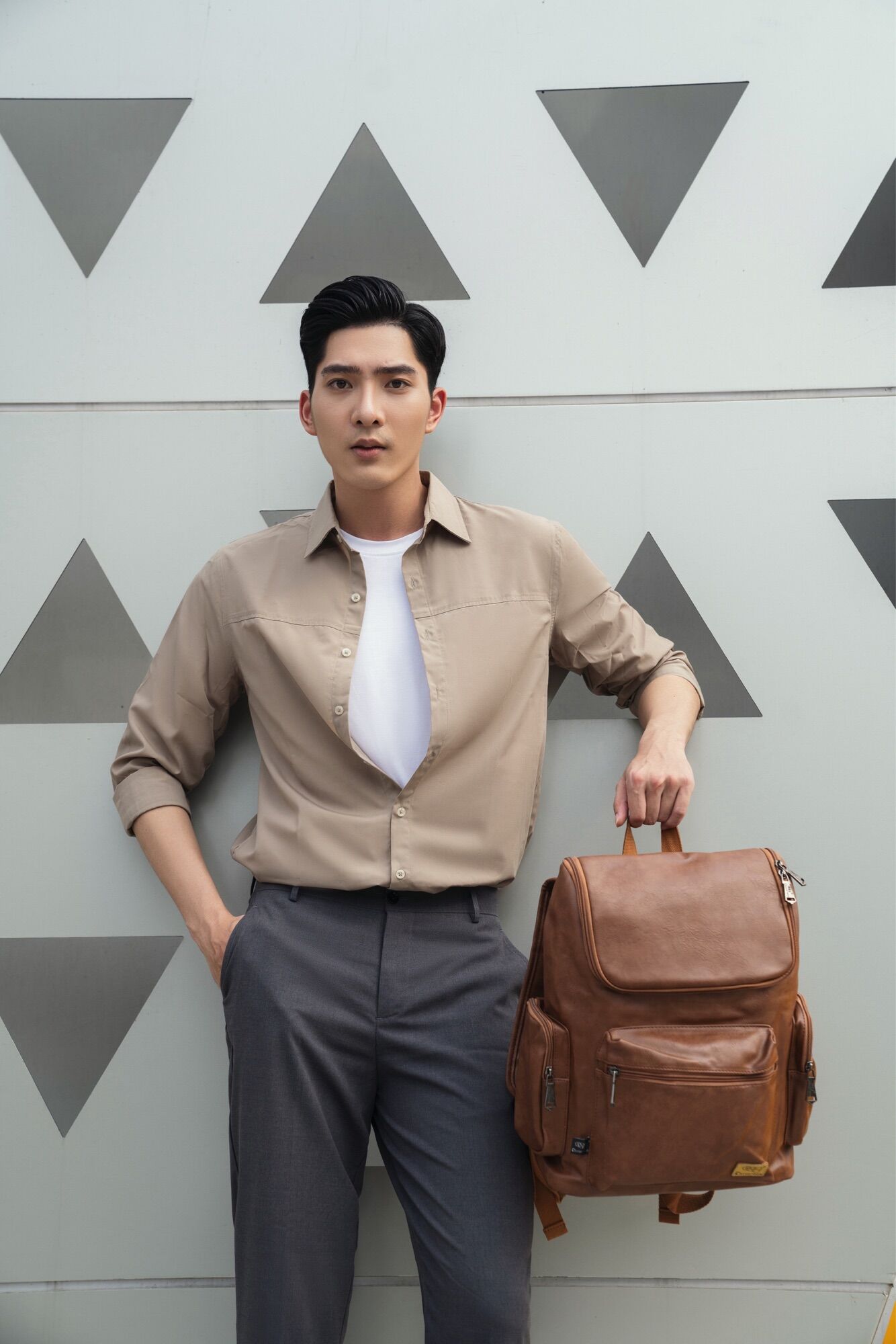 Balo da Unisex size to thương hiệu Three-Box - BL2365