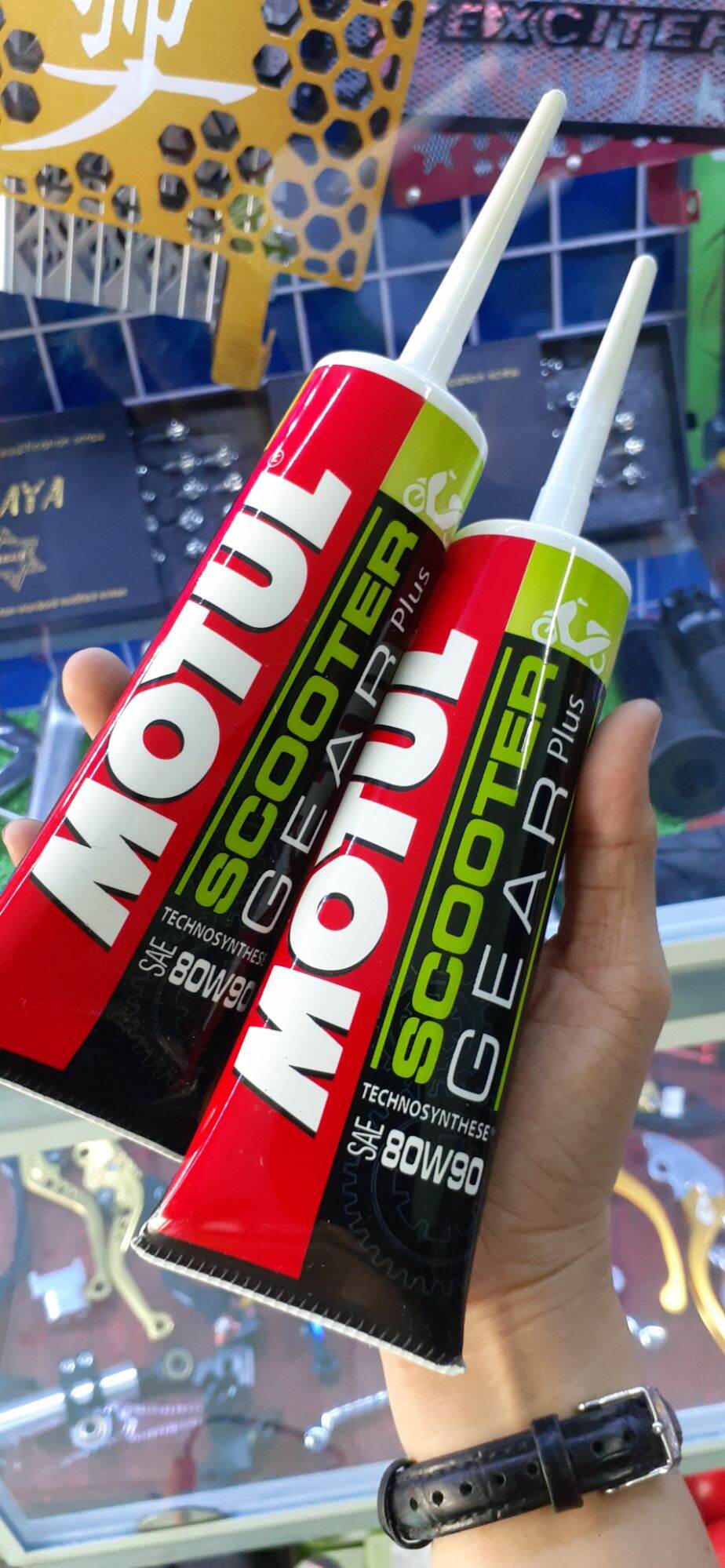 [HCM]nhớt lap Motul xe tay ga