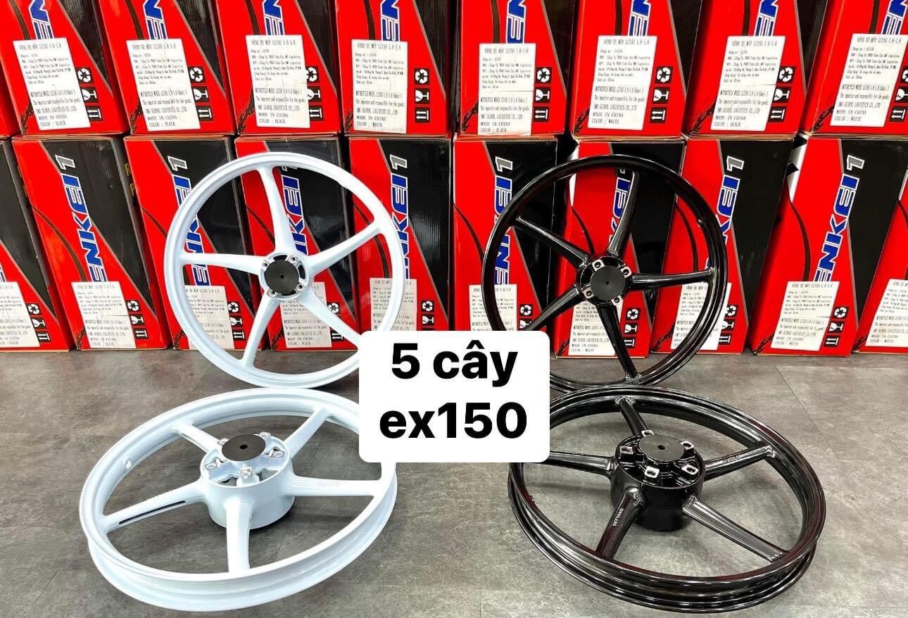 Mâm 5 cây enkei at ex150 1.6 1.6 lắp đặt như zin