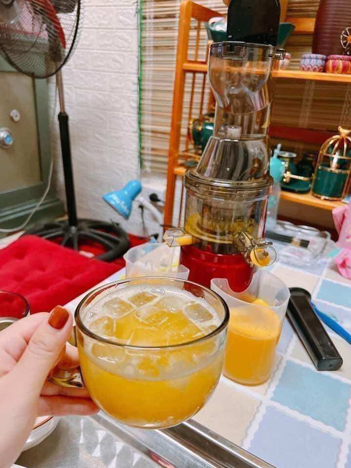 Máy ép chậm