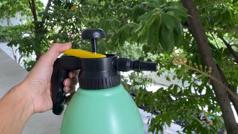 Bình xịt tưới cây Dudaco 3L phun sương
