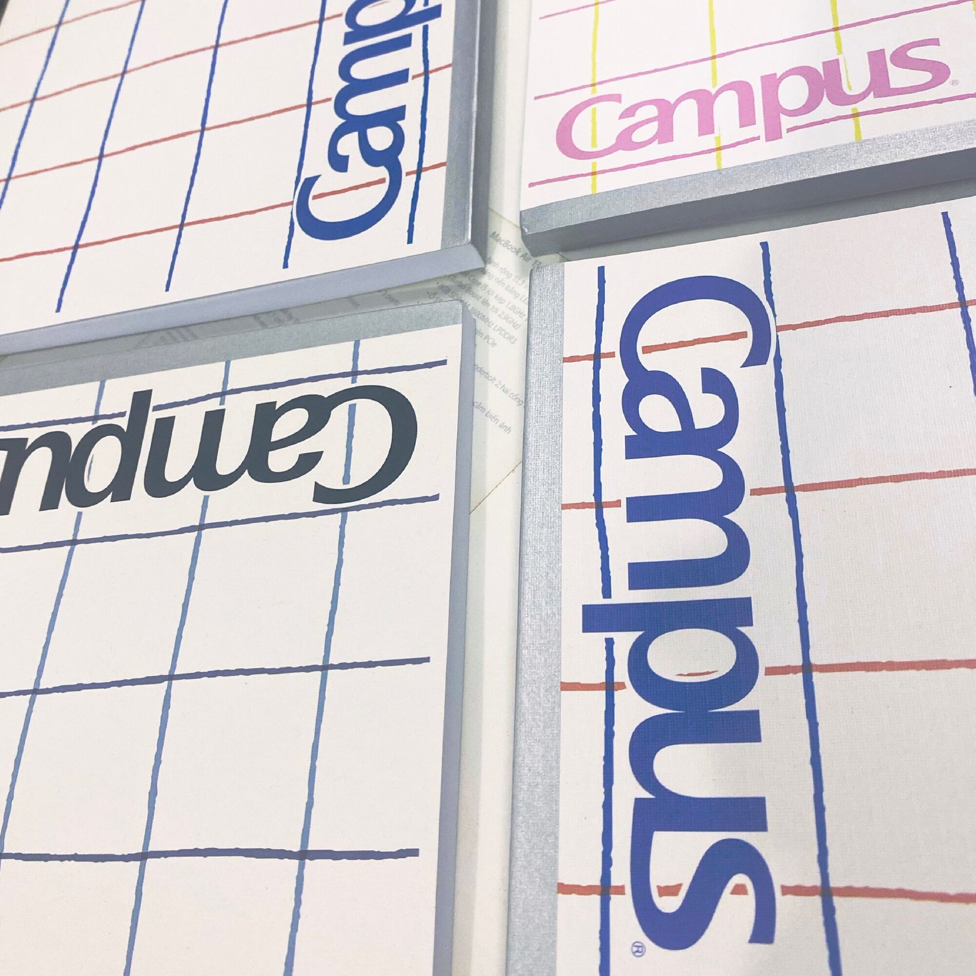 Vở Campus A5 200 trang Line Field dòng kẻ gáy keo Nhật Bản giao màu ngẫu nhiên . Định lượng giấy : 70 gsm