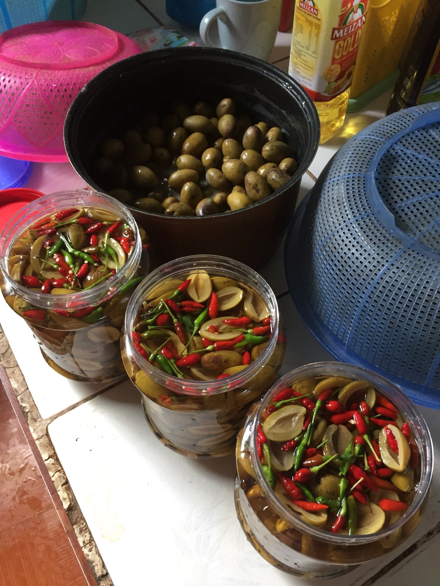 Hộp 1kg trám ngâm mắm ớt