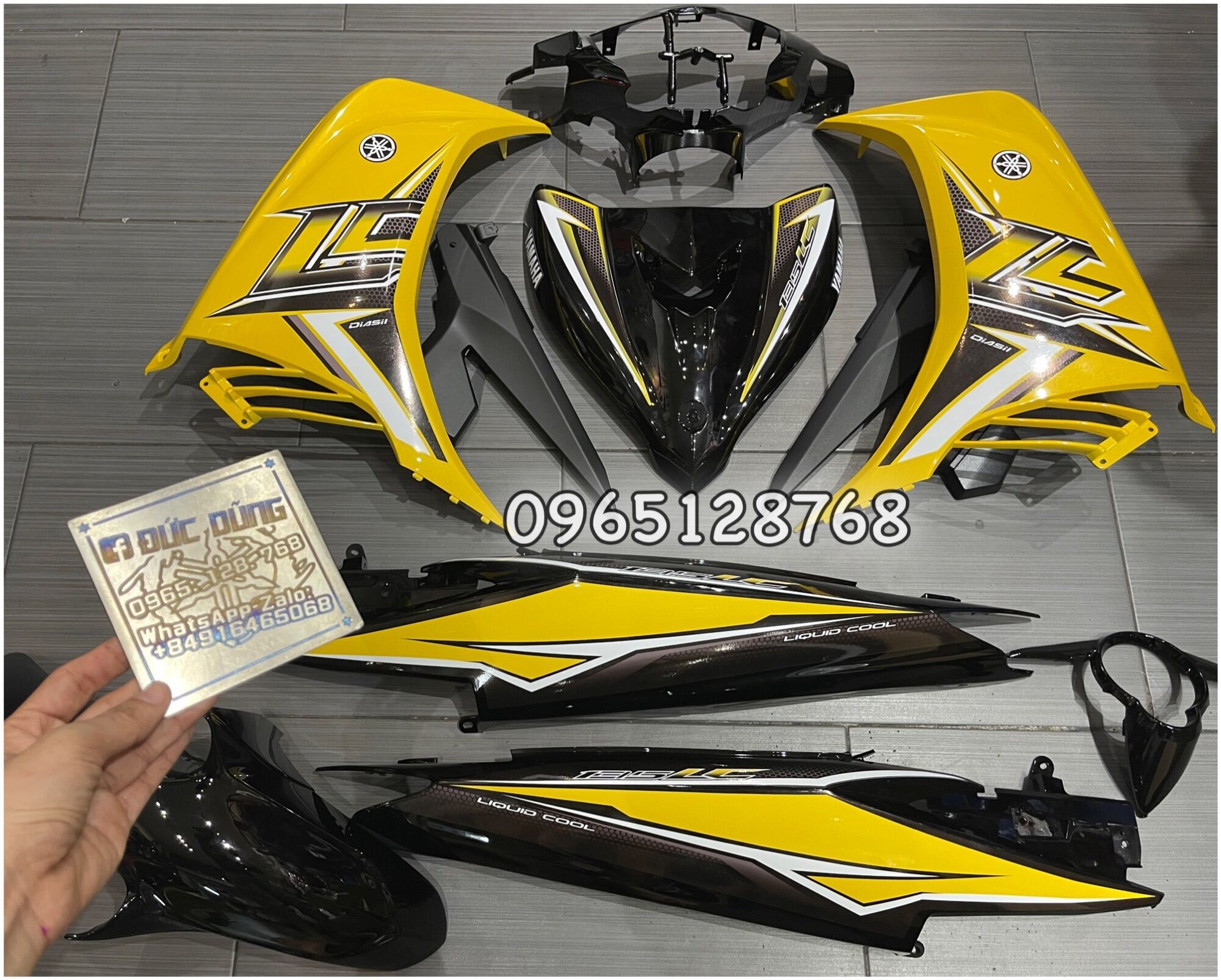 Dàn áo Ex 135 vàng đen kèm tem đẹp