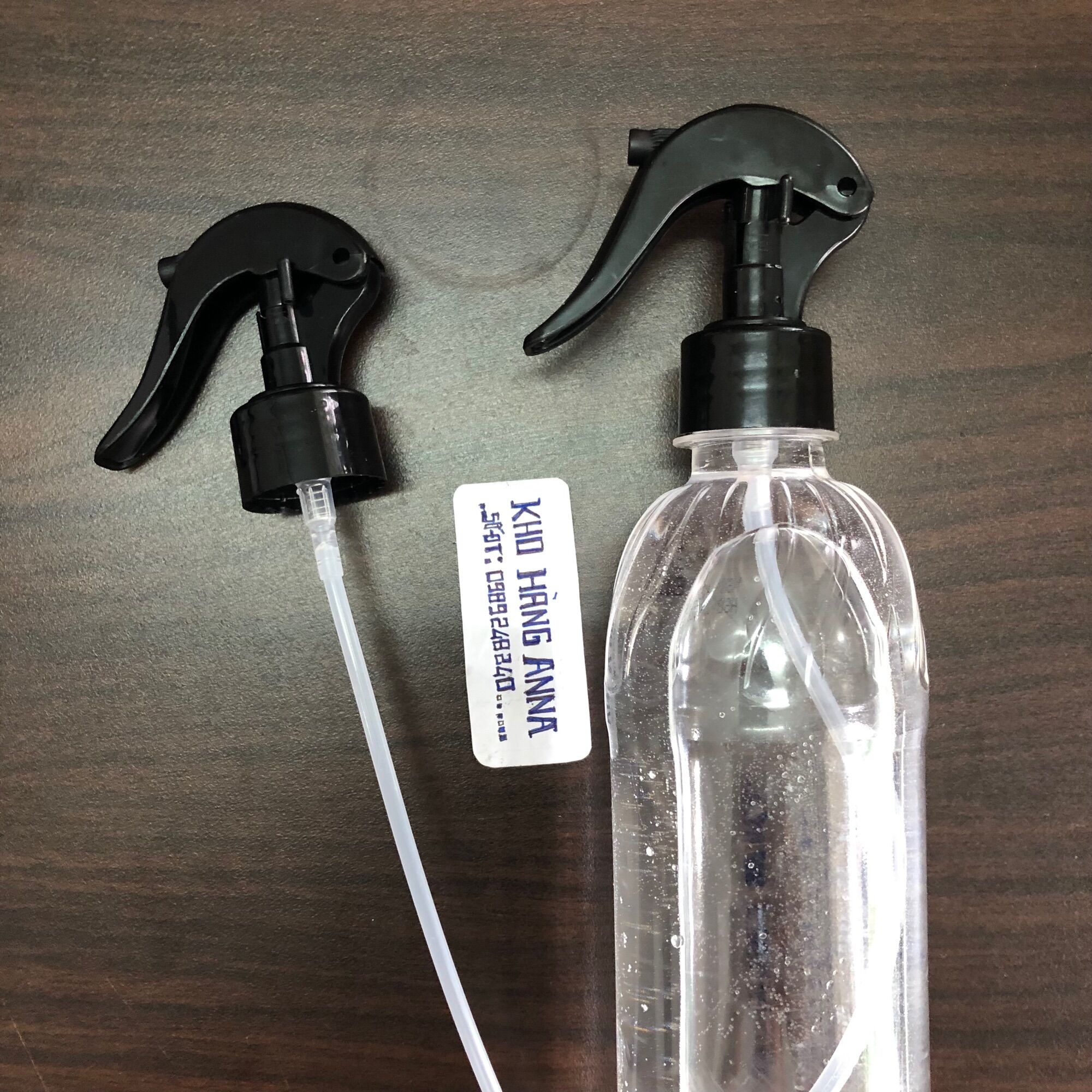 Đầu xịt cồn / xịt khuẩn / xịt nước phun sương tưới cây/ xịt tóc phi 28 + ống dài 25 cm  - Đầy bóp cò xịt màu trắng / Đen / trong … chỉ bán đầu xịt không kèm chai