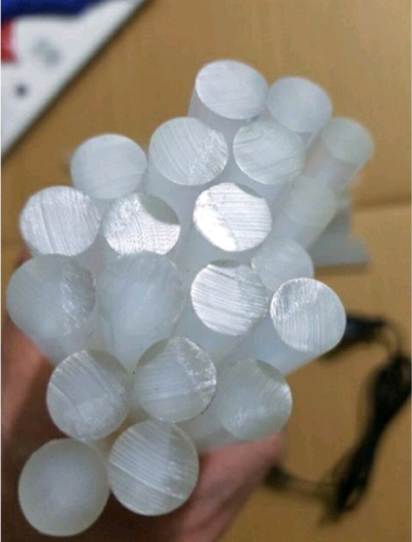 10 cây keo nến