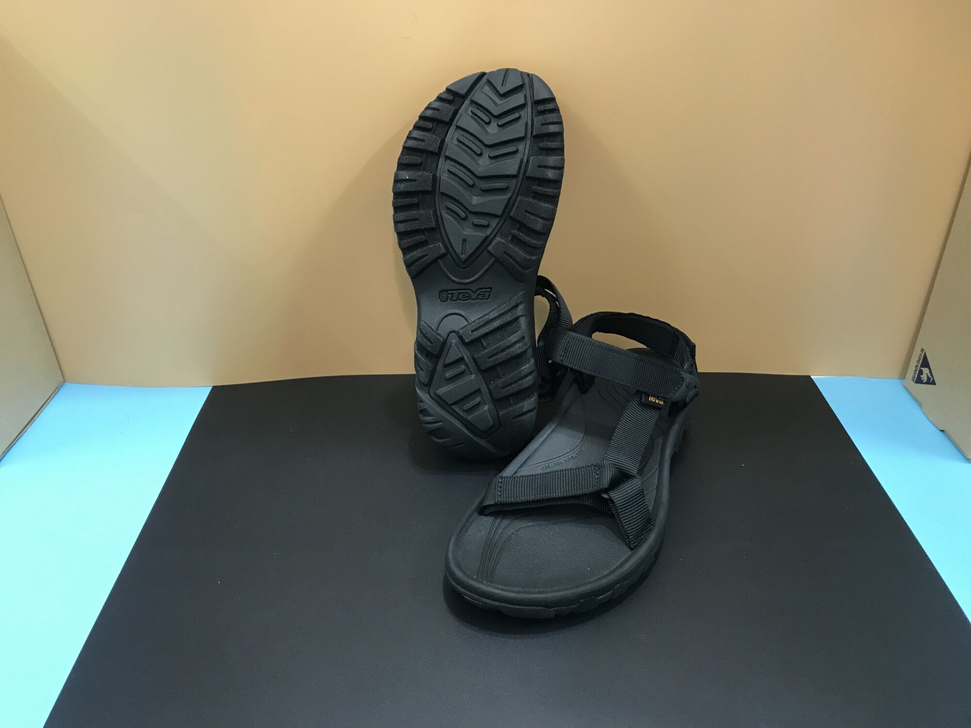 Quai hậu Teva Huricane Xlt 1093378