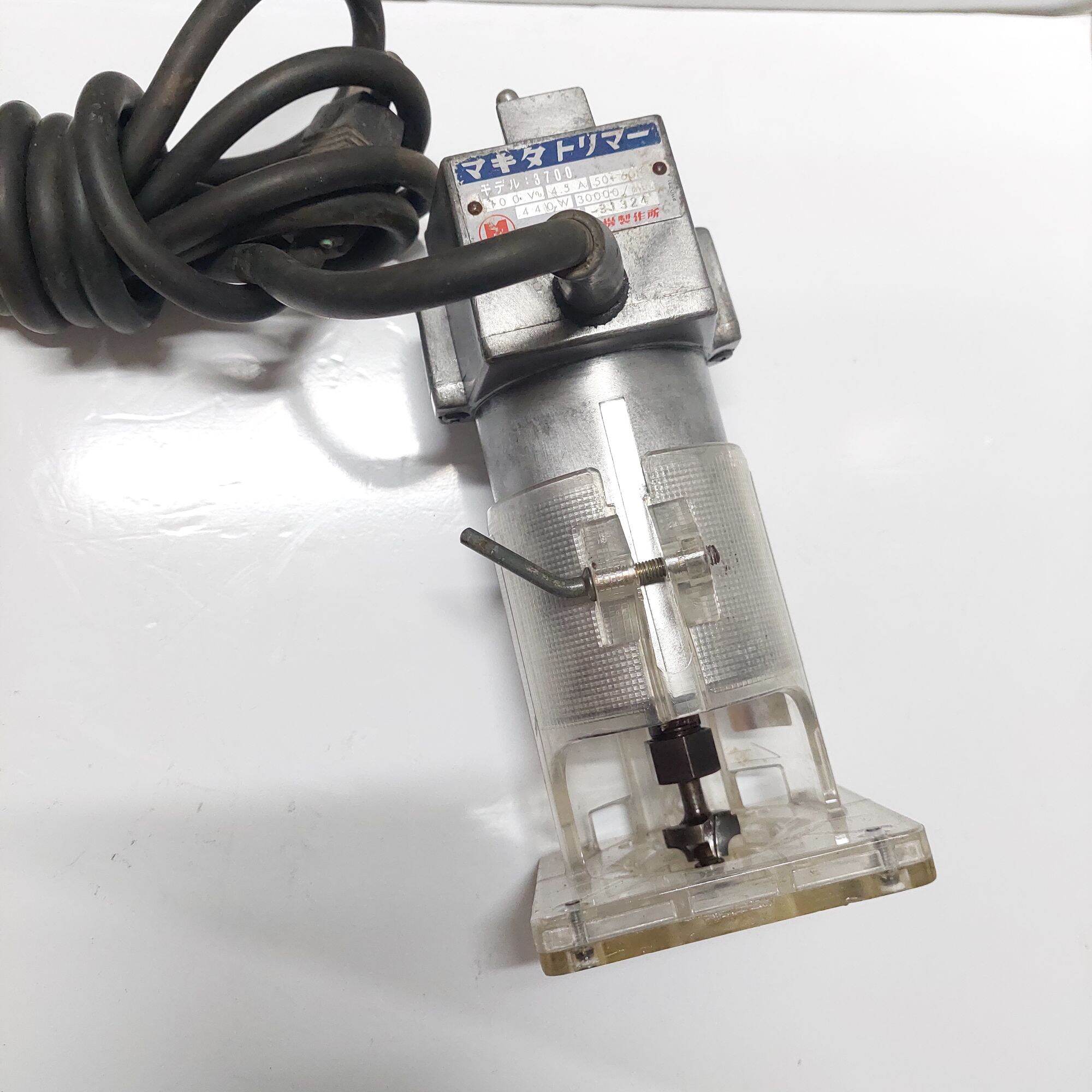 Máy phay gỗ makita nhật 440w điện 100v