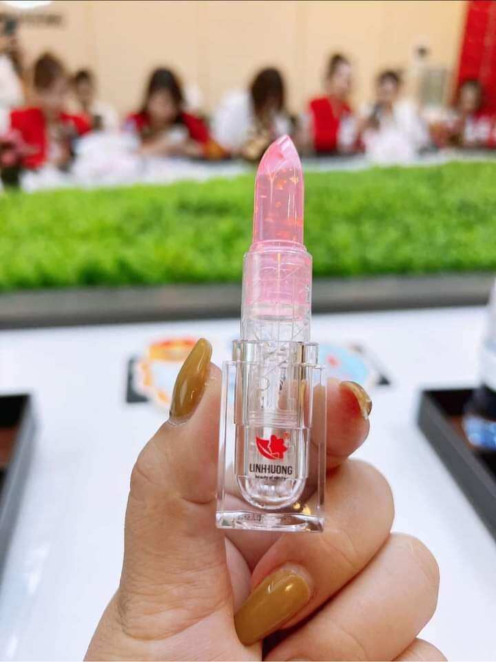 Son thạch collagen linh hương. cấy hồng môi. dưỡng ẩm môi. khử thâm môi. chống môi khô và nứt nẻ