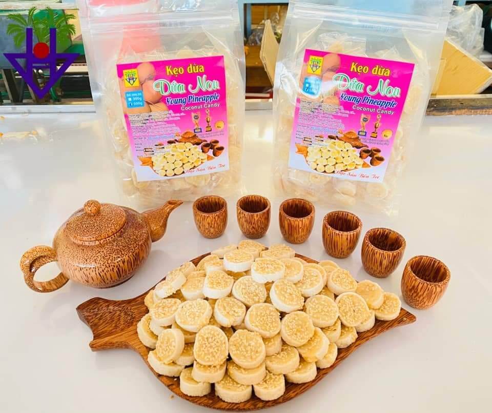 Kẹo dừa dứa non Hồng Vân 500g (Kẹo dừa non ít ngọt)