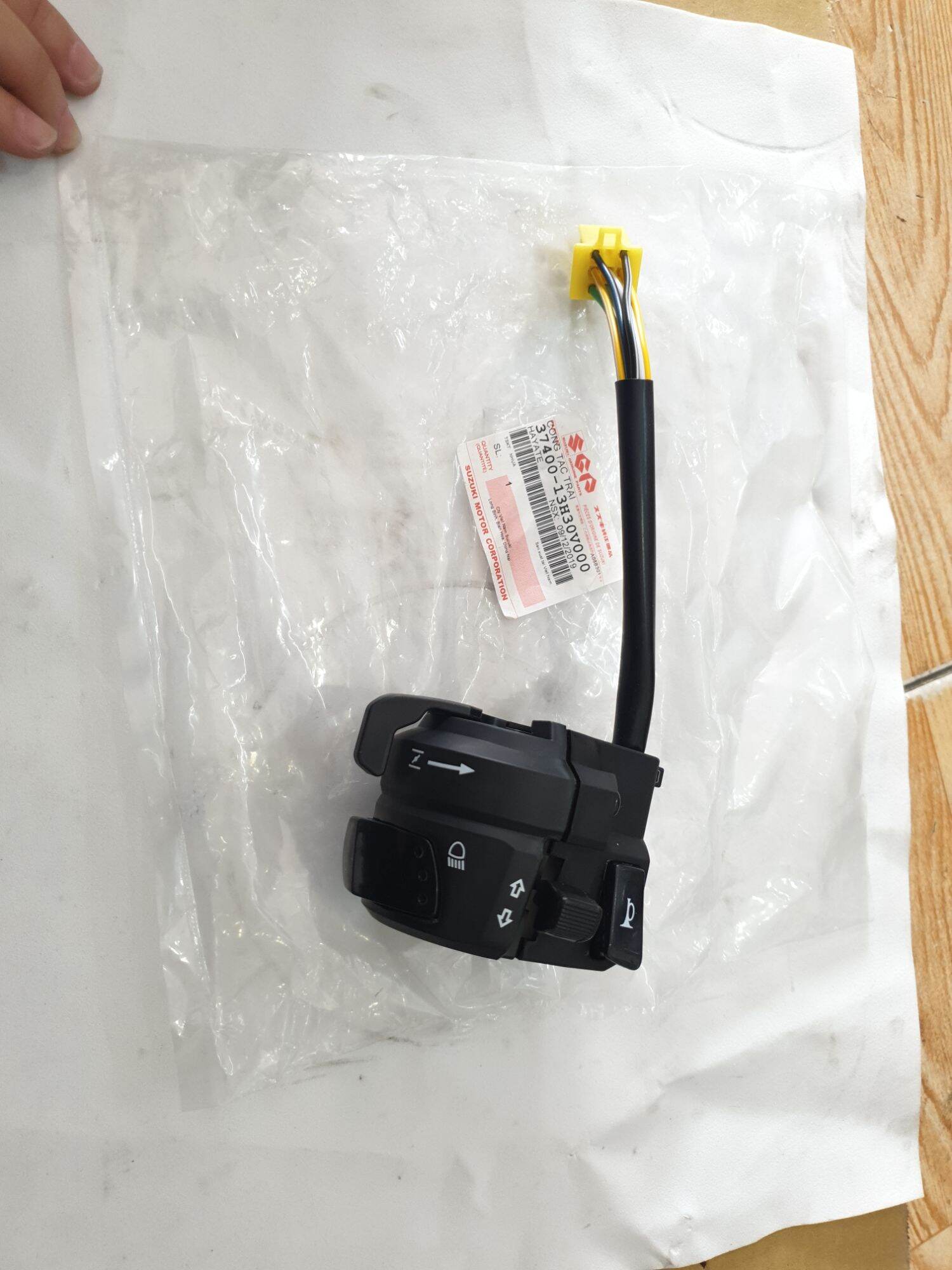 cụm công tắc trái của hayate 125 sc