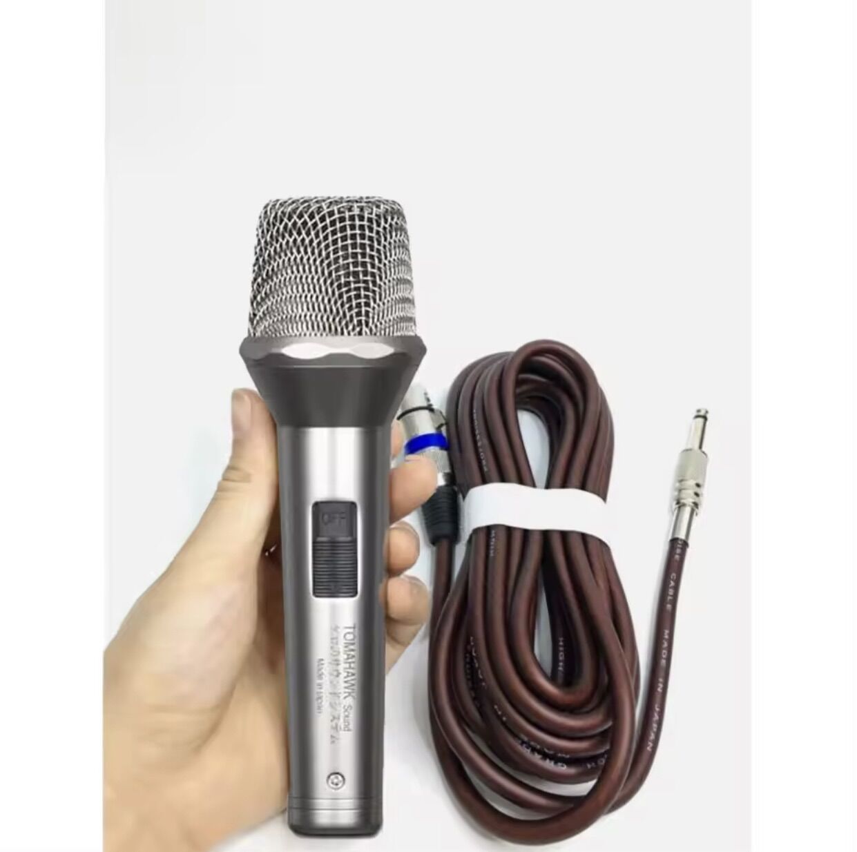 Micro karaoke tomahawk 2023 thiết kế sang trọng, hát nhẹ