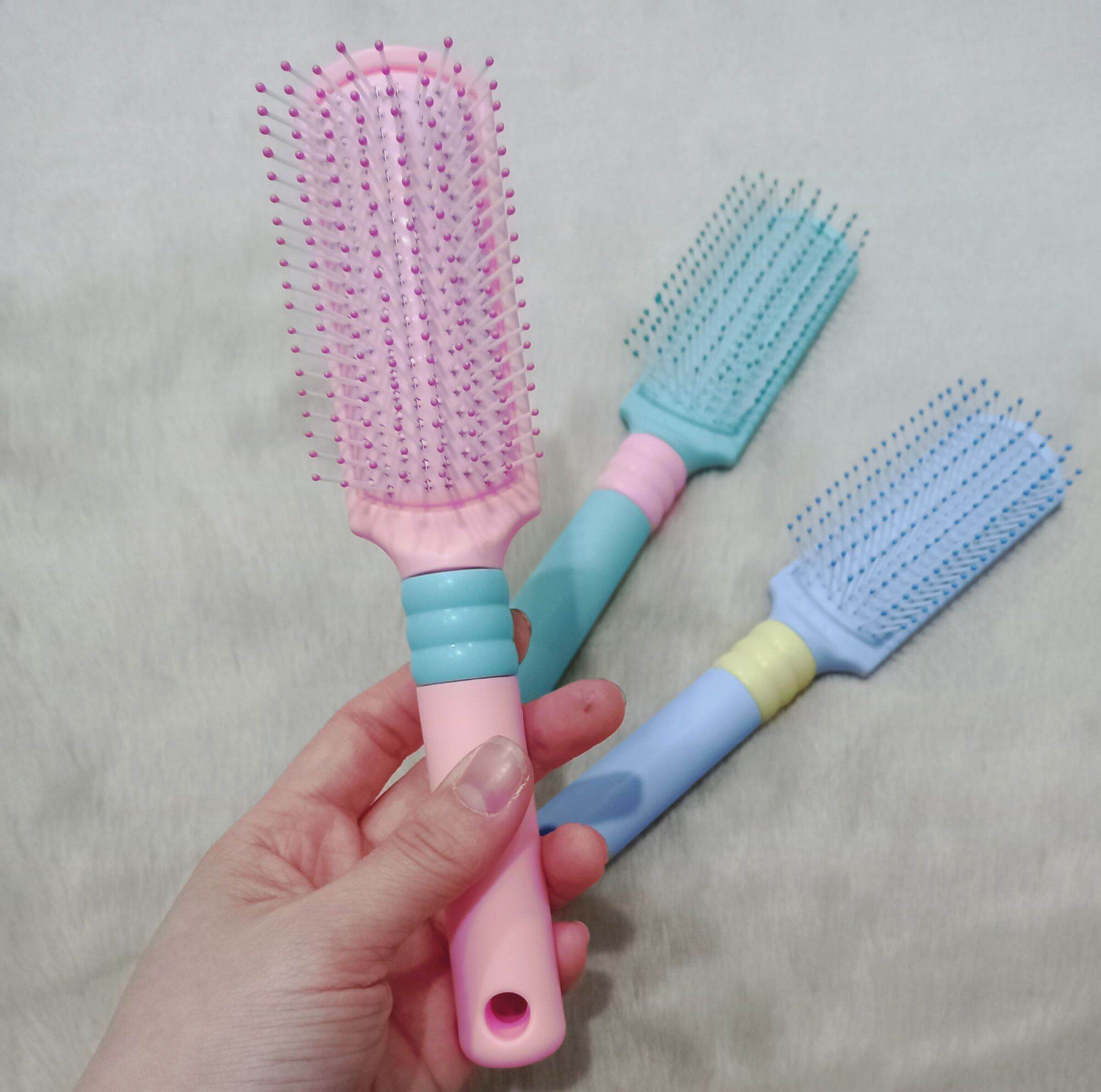 [HCM]Lược chải tóc nửa mặt gai nhiều màu sắc