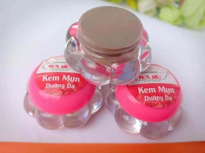 Kem mụn Hoa Đào