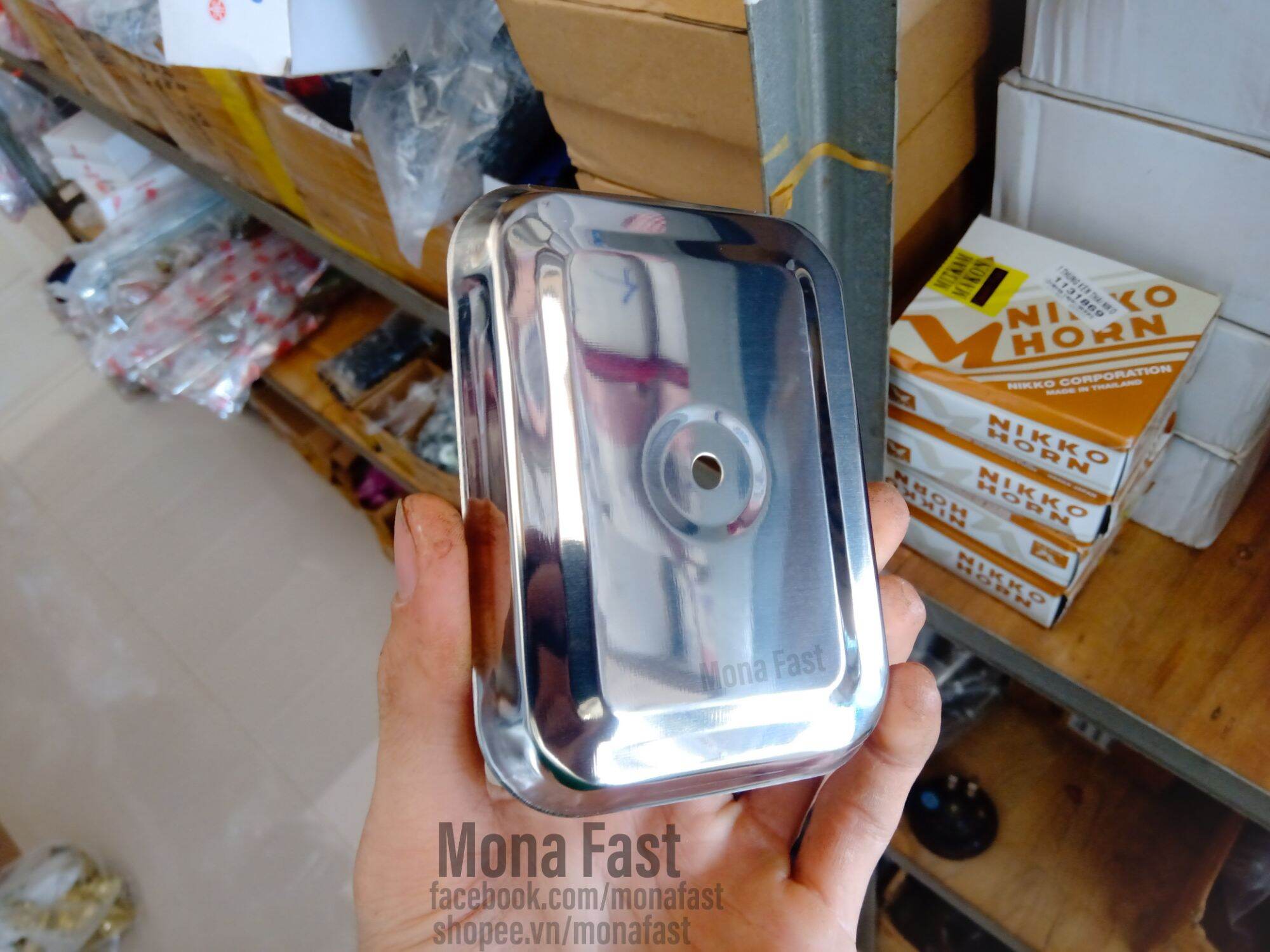 Nắp INOX đậy lỗ pô e xe cub 78