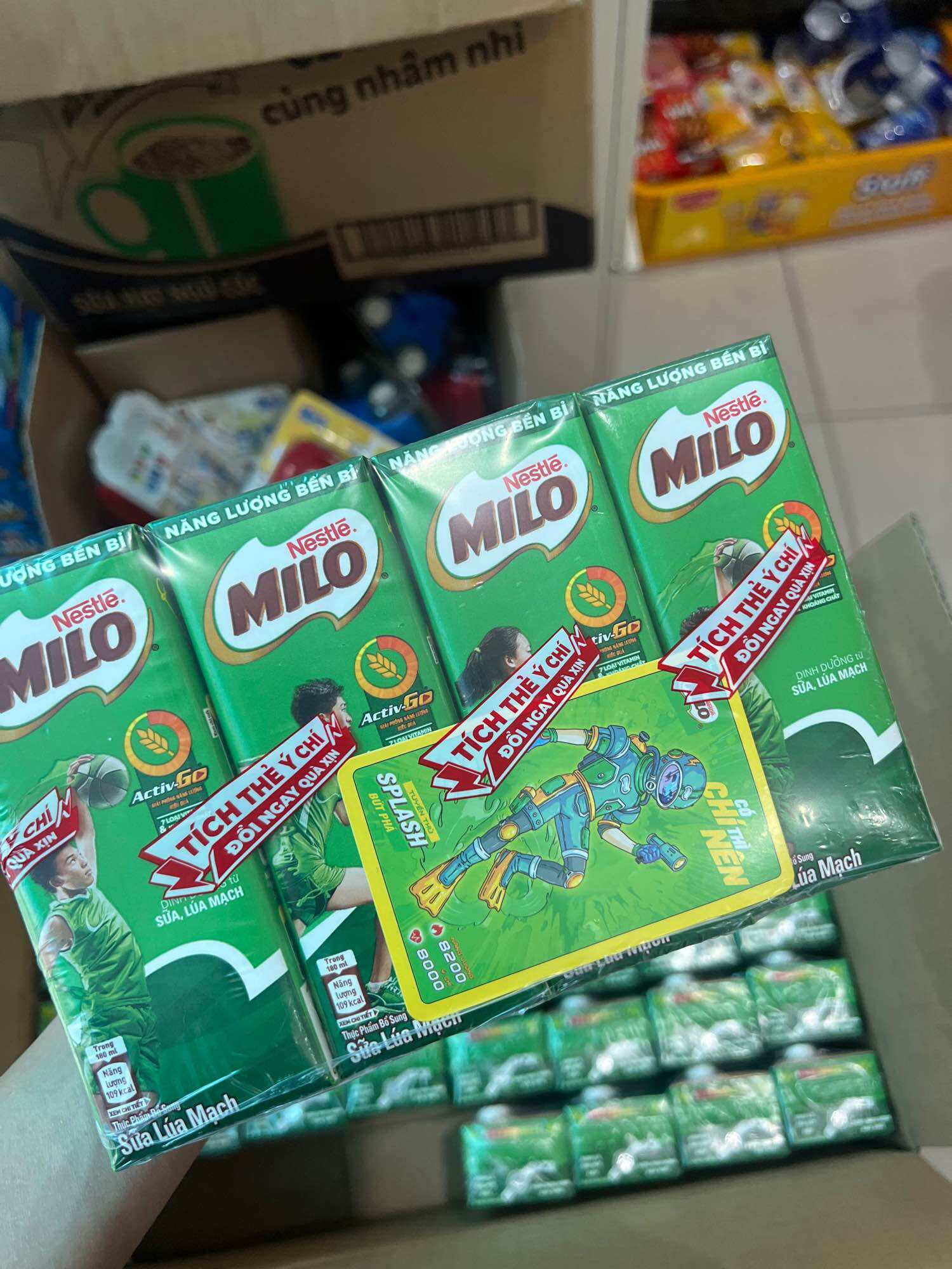 Sữa Milo lúa mạch 4 hộp 180 ml
