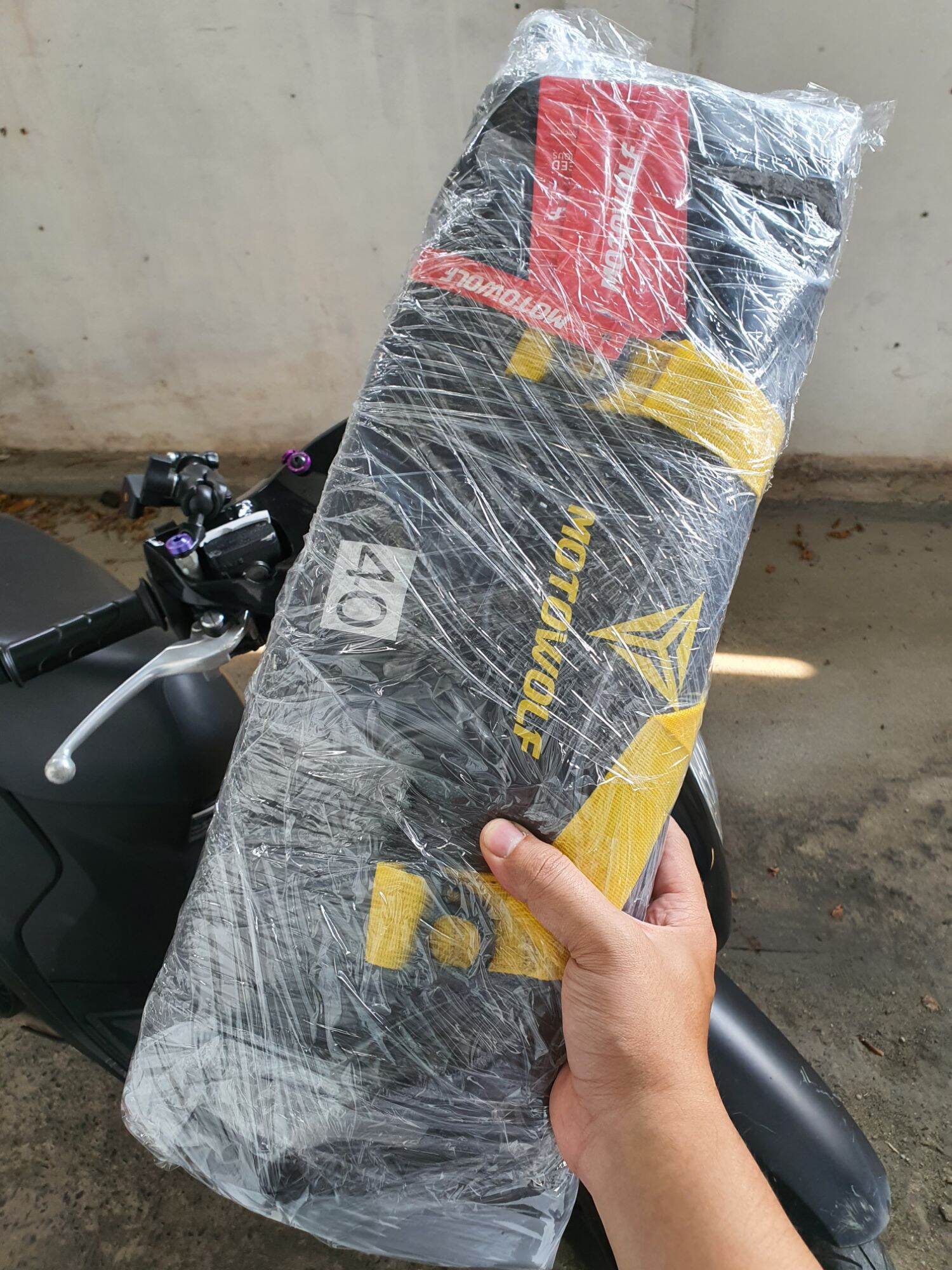 Túi chống nước Motowolf 40L , 66L du lịch.
