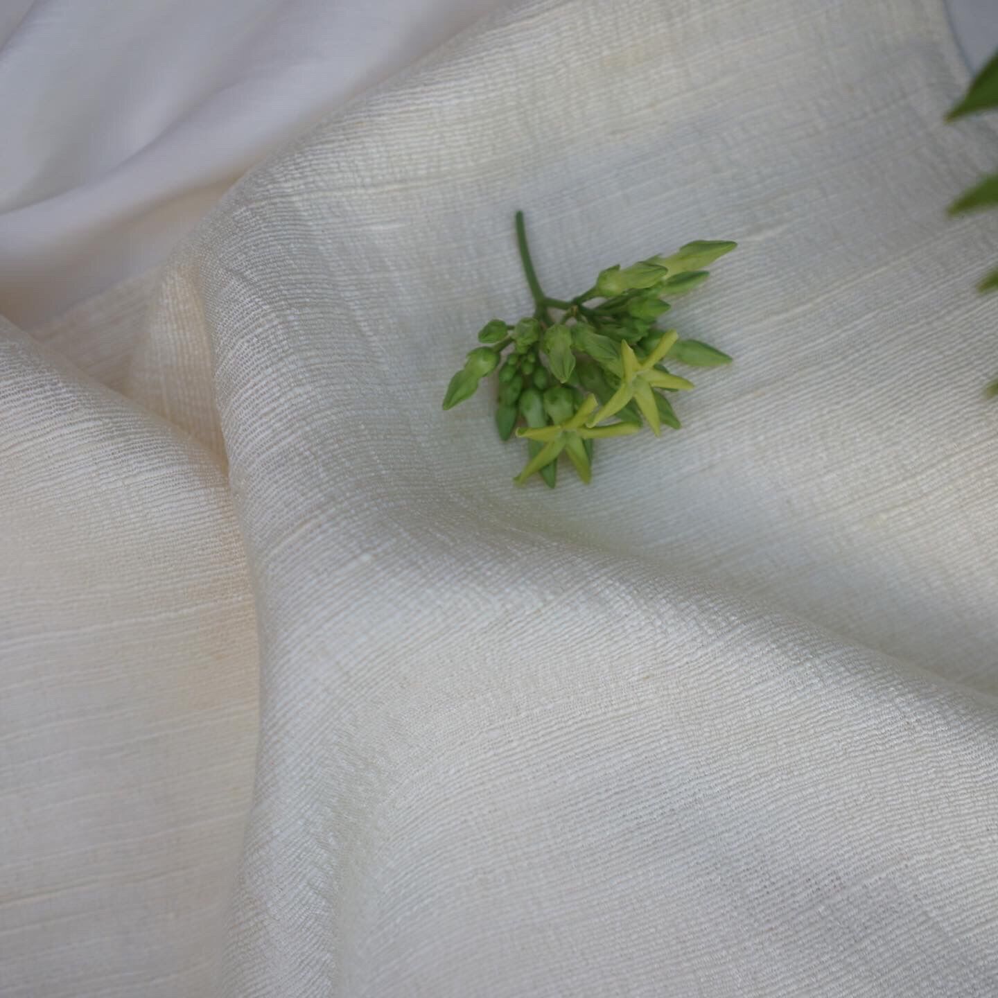 Khăn mặt tơ tằm, khăn mặt lụa thô, raw silk towel