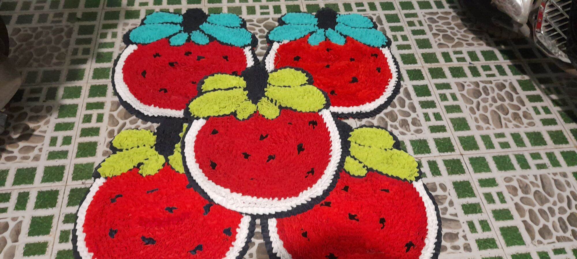 Thảm trải cây ngọt ngào. kích thước 55cm