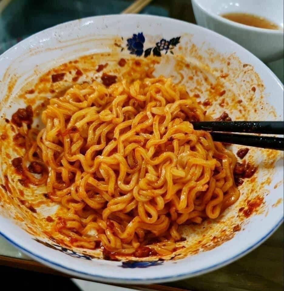 Mì cay Sedaap thùng 40 gói sale 129k