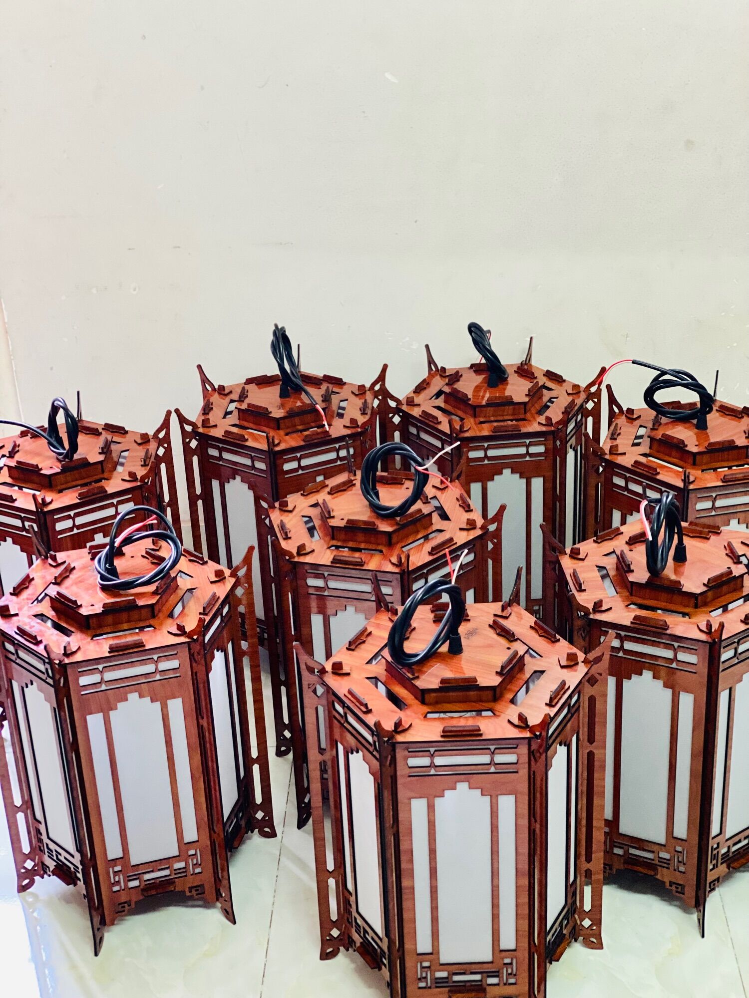 Đèn thả trần gỗ chiều cao 40cm lục giác