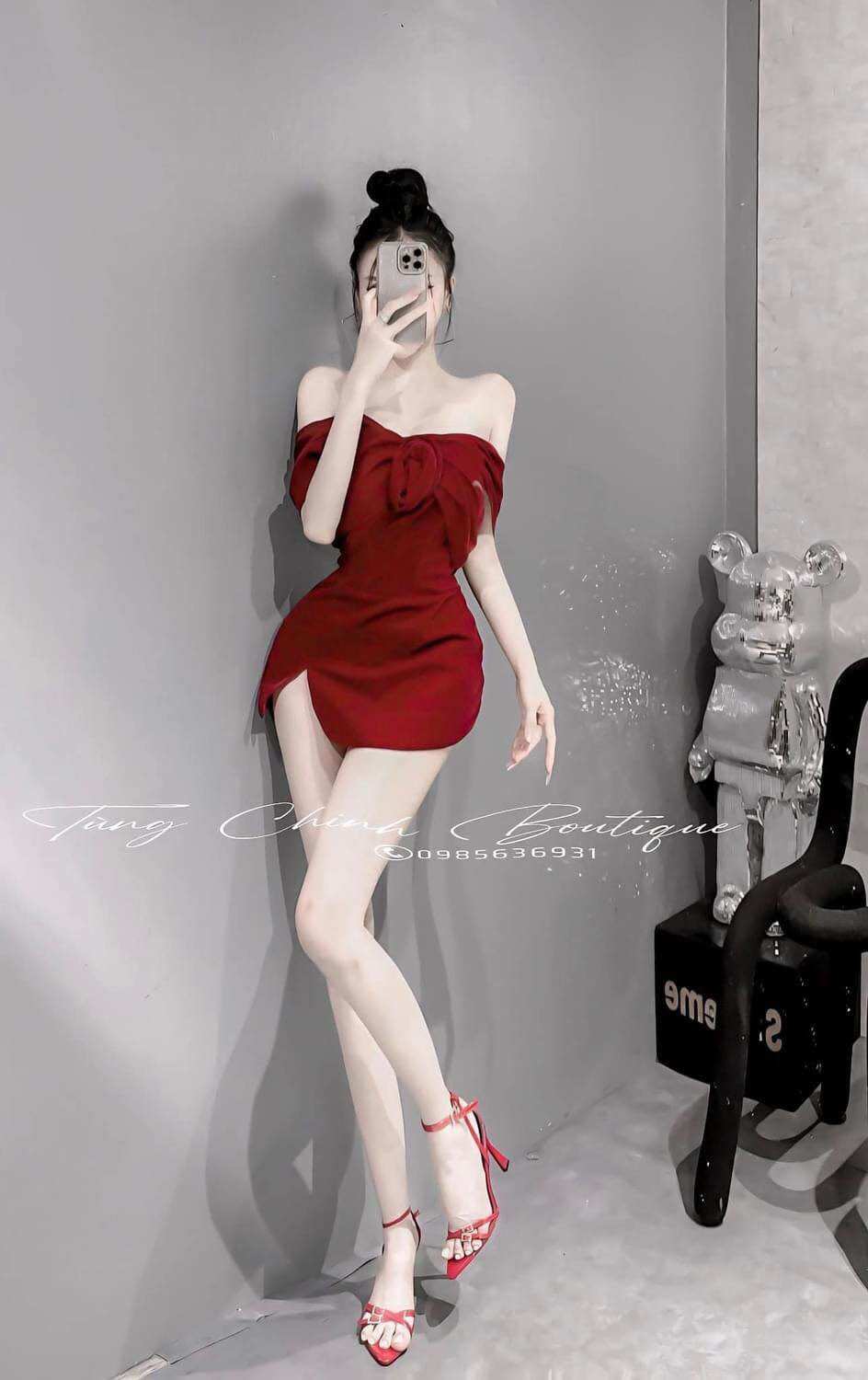 Đầm body trề vai cúp ngực