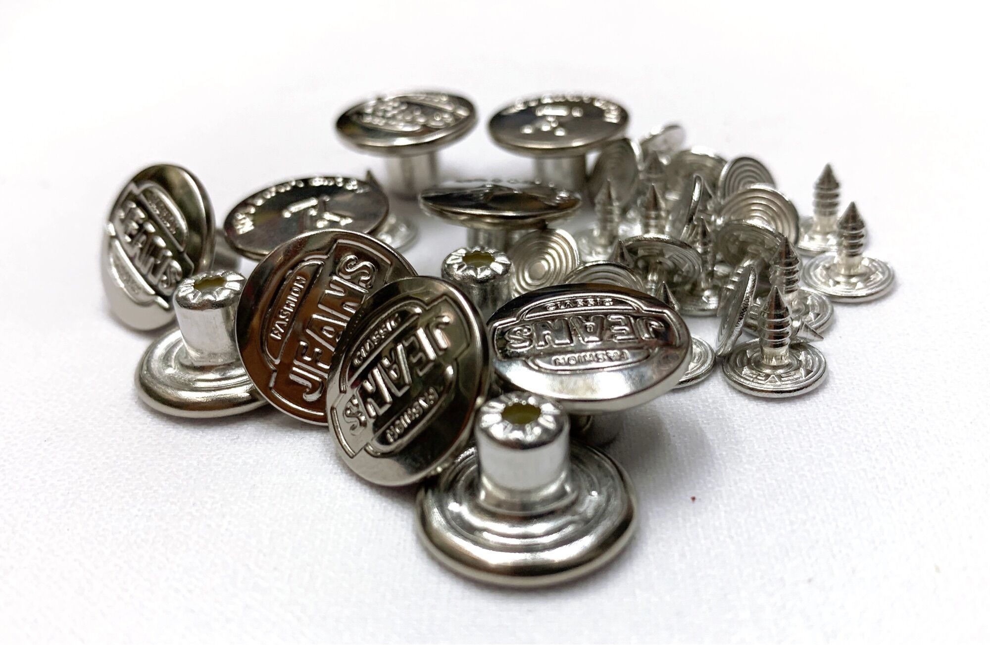 10 nút jean 17mm và 20mm.