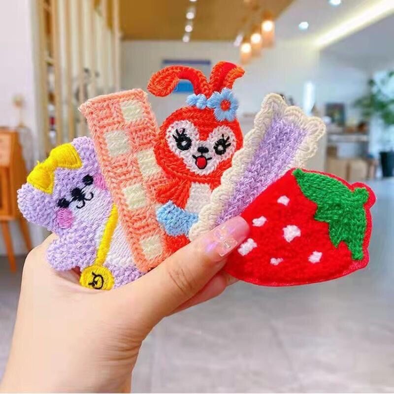 Set 10 kẹp tóc len xinh xắn dễ thương cho bé gái