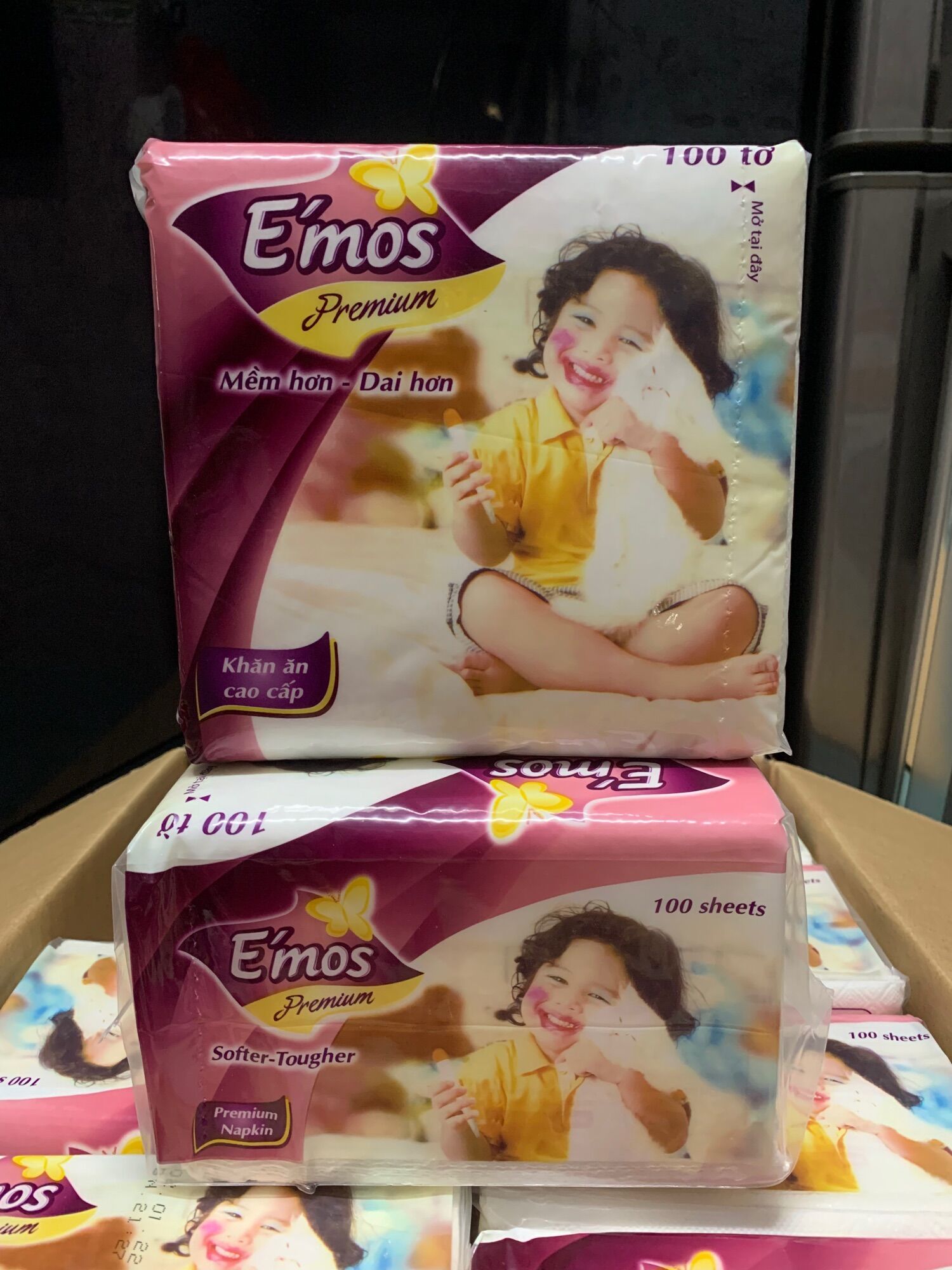 GIẤY VUÔNG CAO CẤP EMOS 100 TỜ- MỀM MỊN VÀ DAI